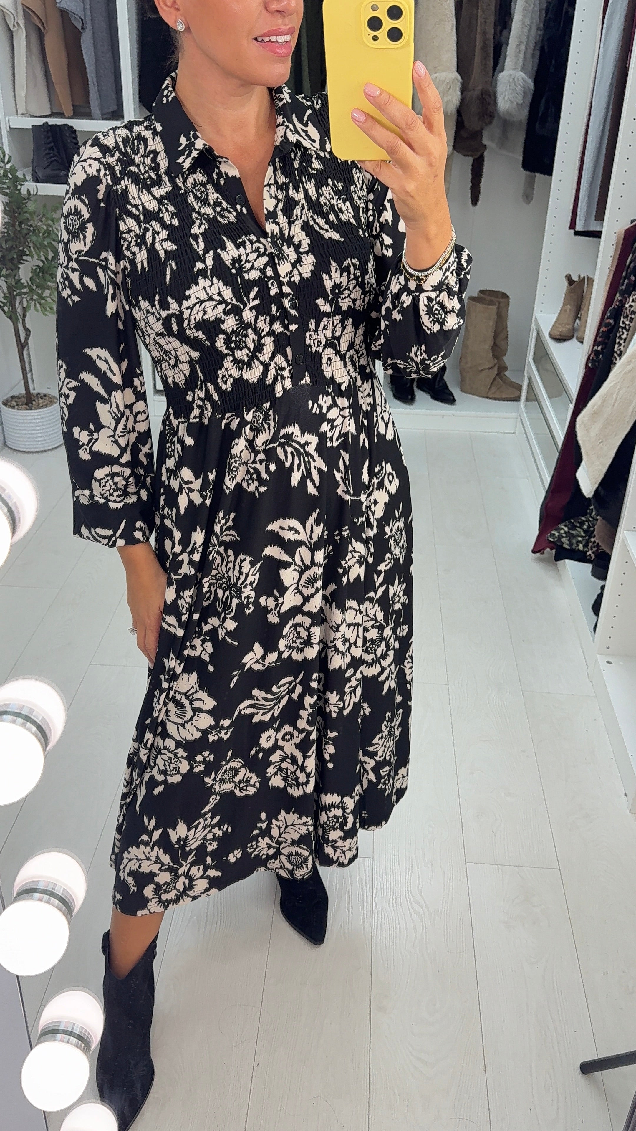 Dulce Floral Print Magic Maxi Dress