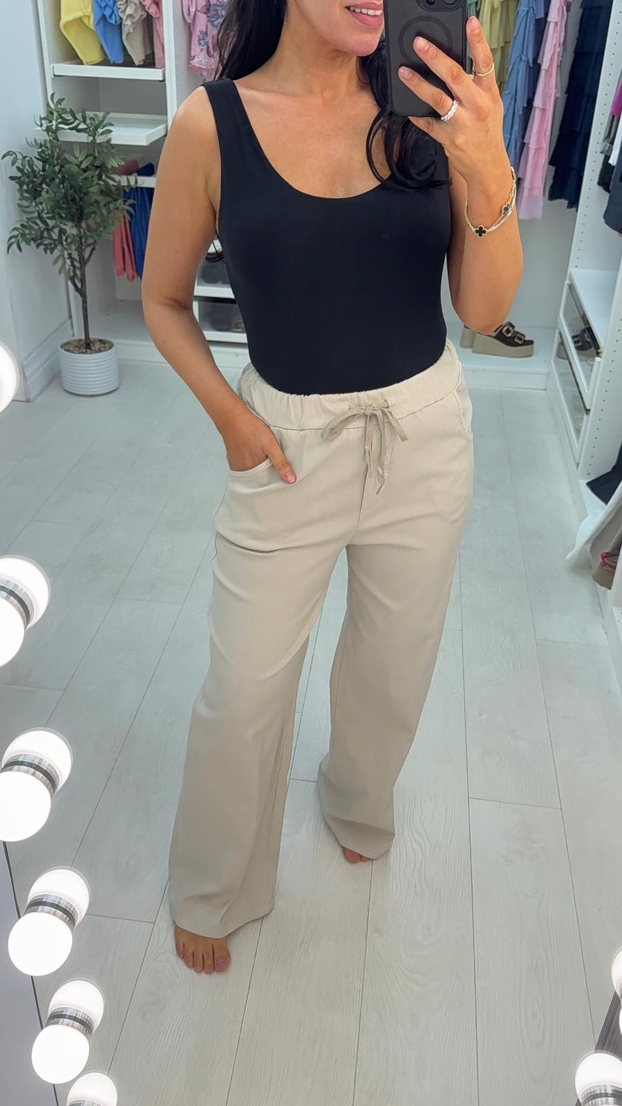 Alice Plain Wide Leg Magic Trousers