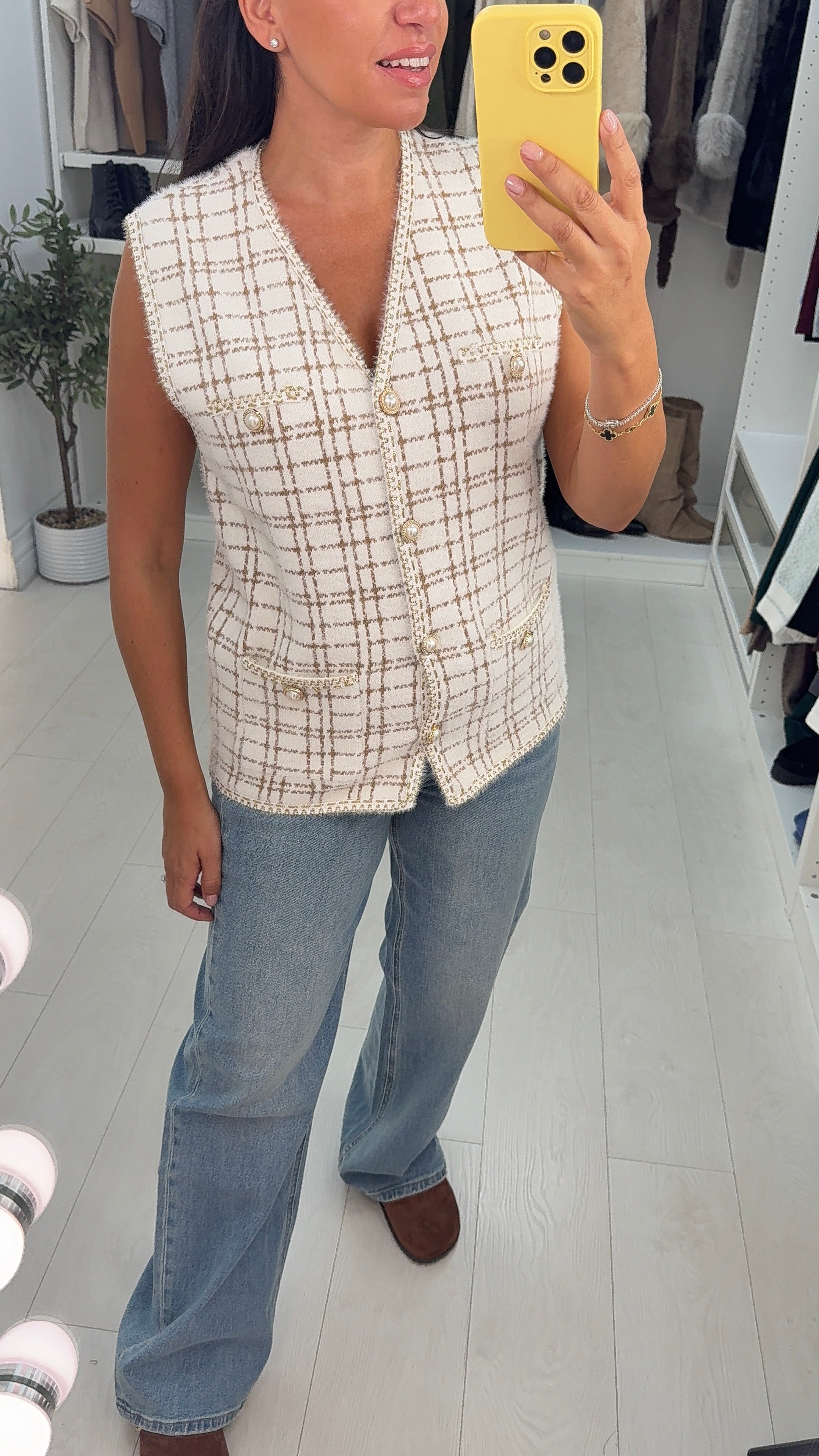 Kynlee Sleeveless Checked Pearl Button Detailed Cardigan