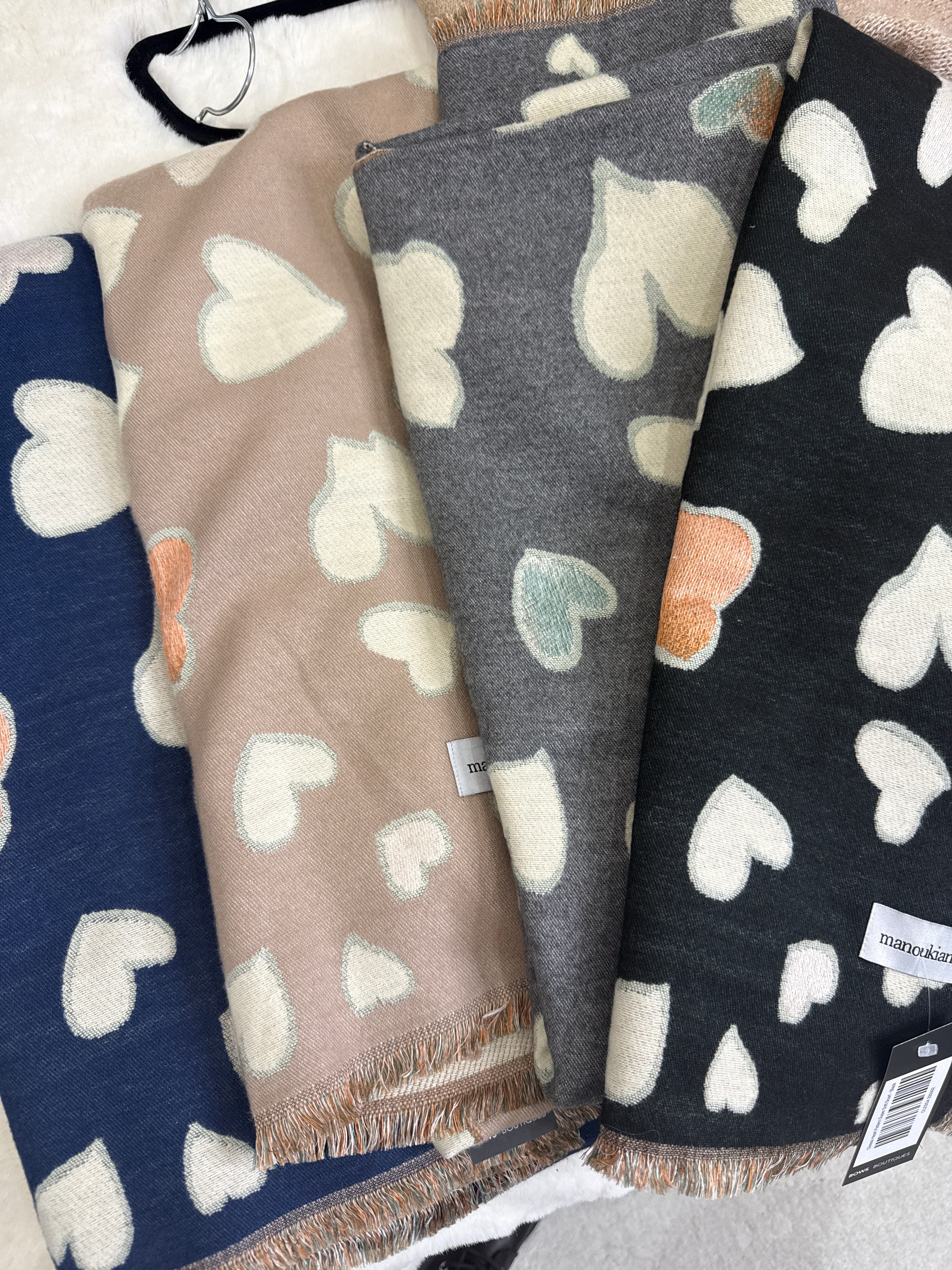 Olessa Heart Pattern Super Soft Scarf