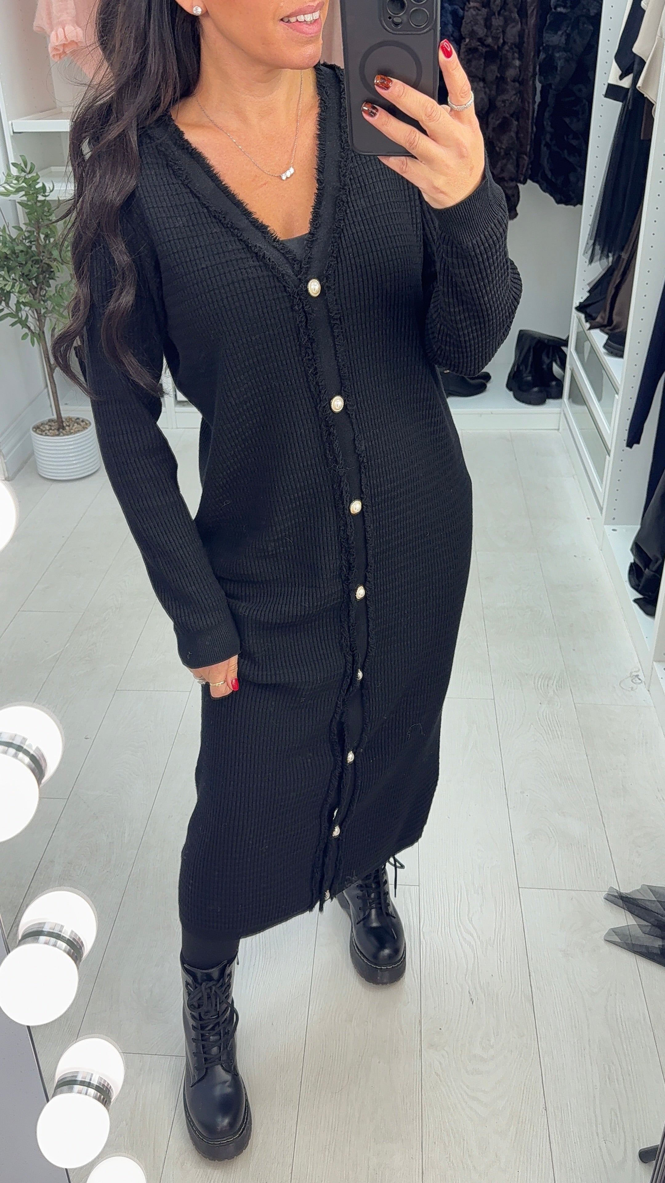 Samira Pearl Button Detailed Maxi Knit Dress