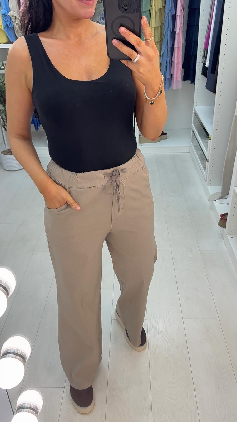 Alice Plain Wide Leg Magic Trousers