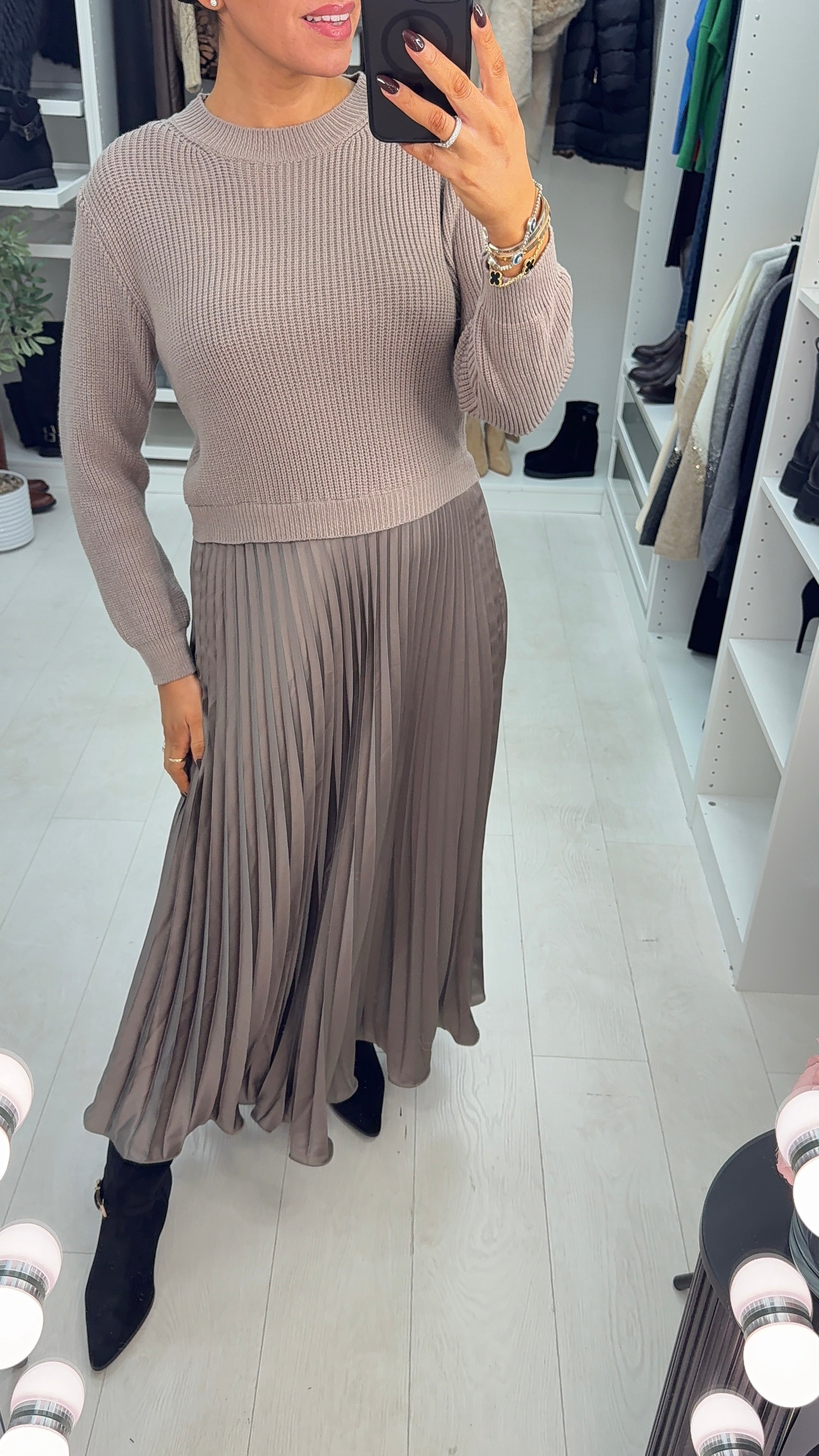 Elise Plain 2-In-1 Knitted Top Silk Pleated Dress