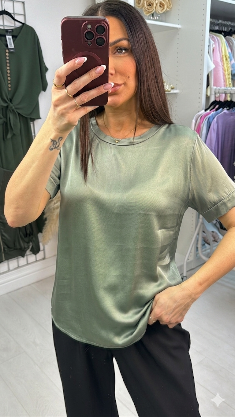 Gabby Plain Satin Short Sleeve Top