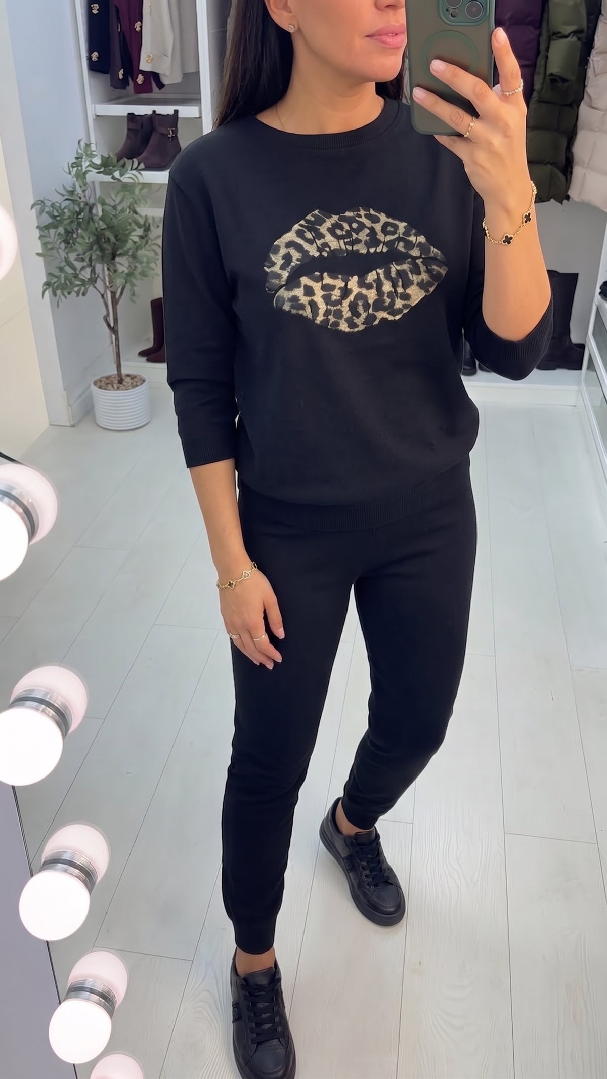 Merrick Foil Leopard Lips 3/4 Sleeve Loungewear Set