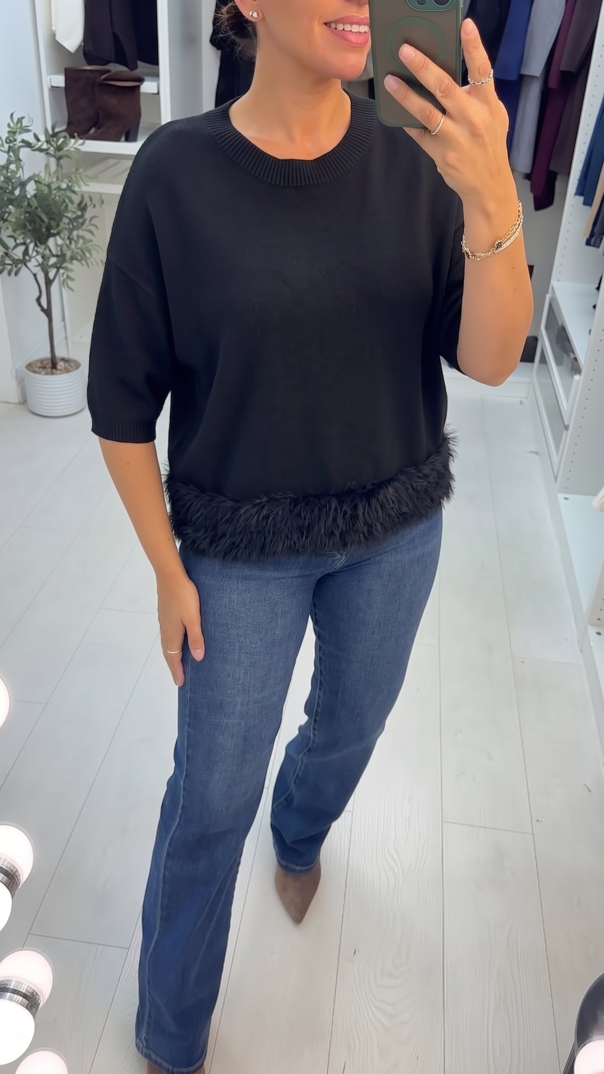 Kylah Short Sleeved Knit Top with Faux Fur Trim
