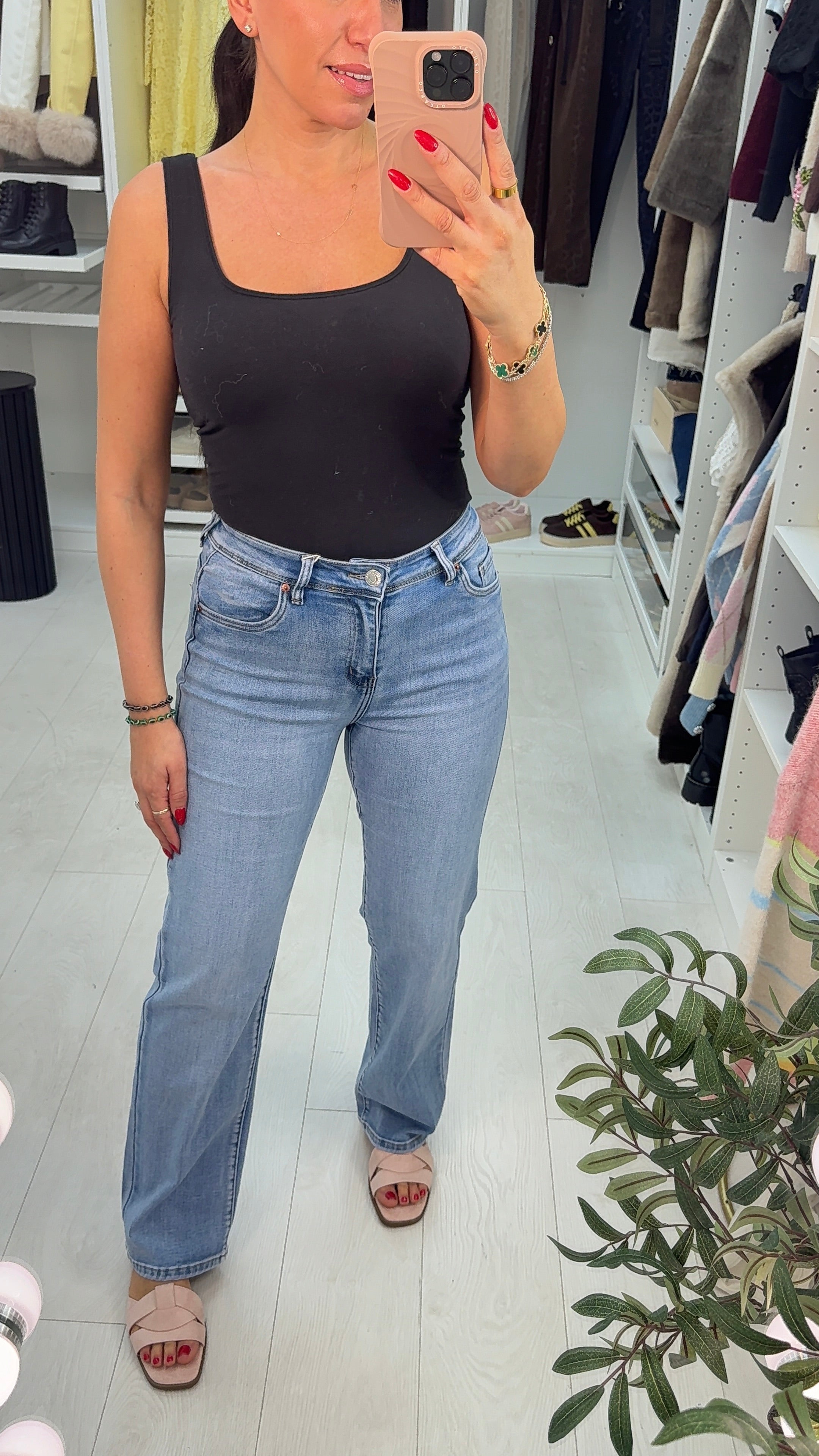 Niomie Super Stretch Straight Leg Denim Jeans