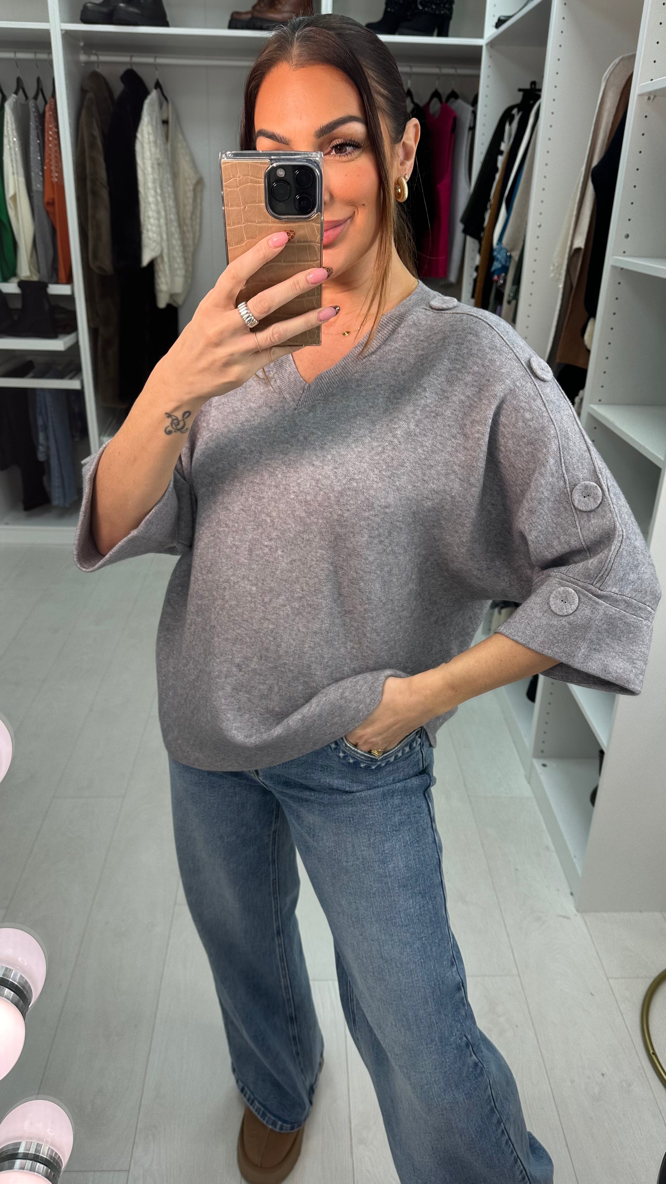 Evaline Button Detailed 3/4 Sleeve V Neck Jumper