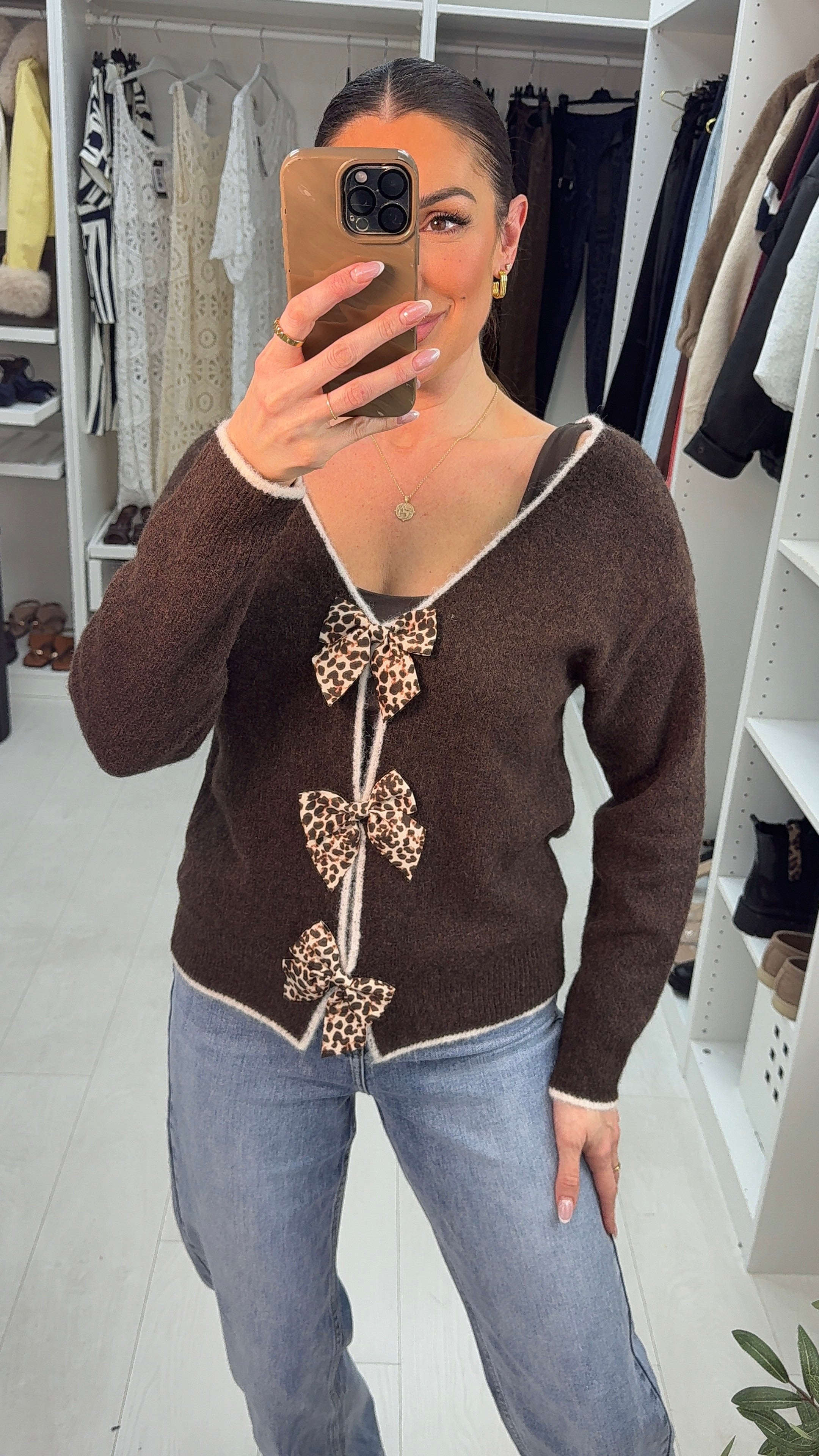 Emelda Leopard Print Bow V Neck Jumper