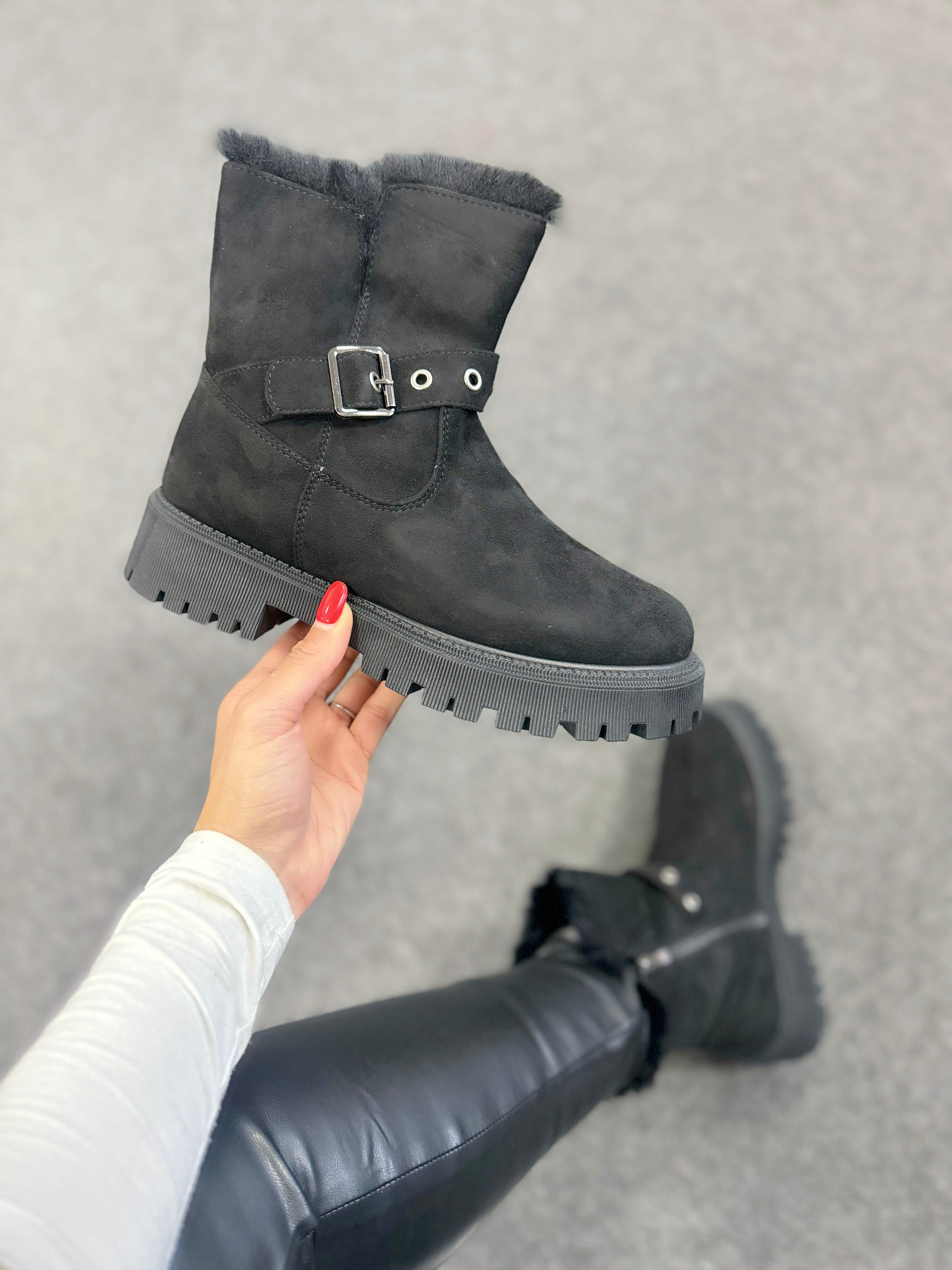 Tanya Black Faux Fur Lined Ankle Boots