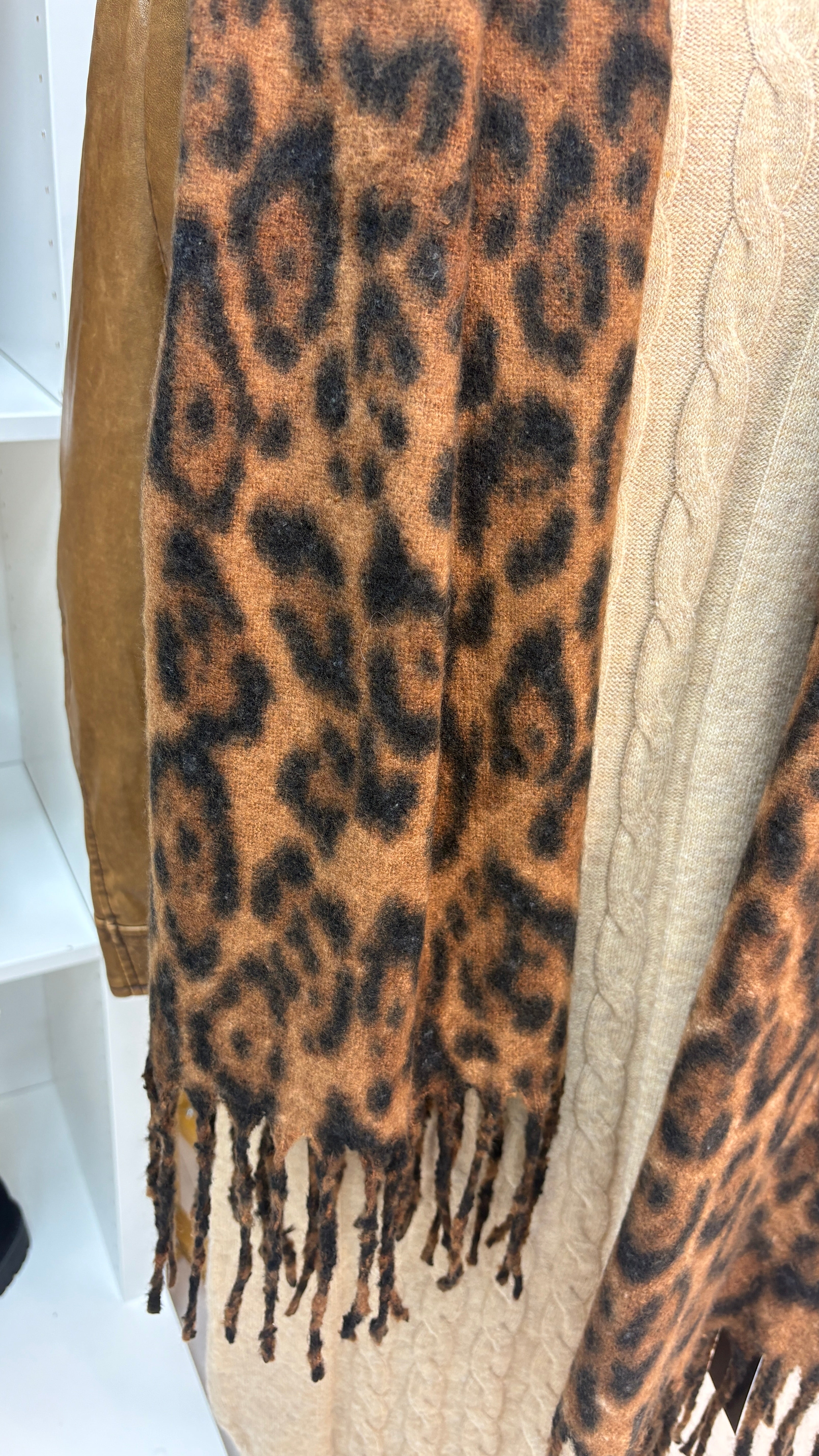 Dania Leopard Pattern Super Soft Scarf