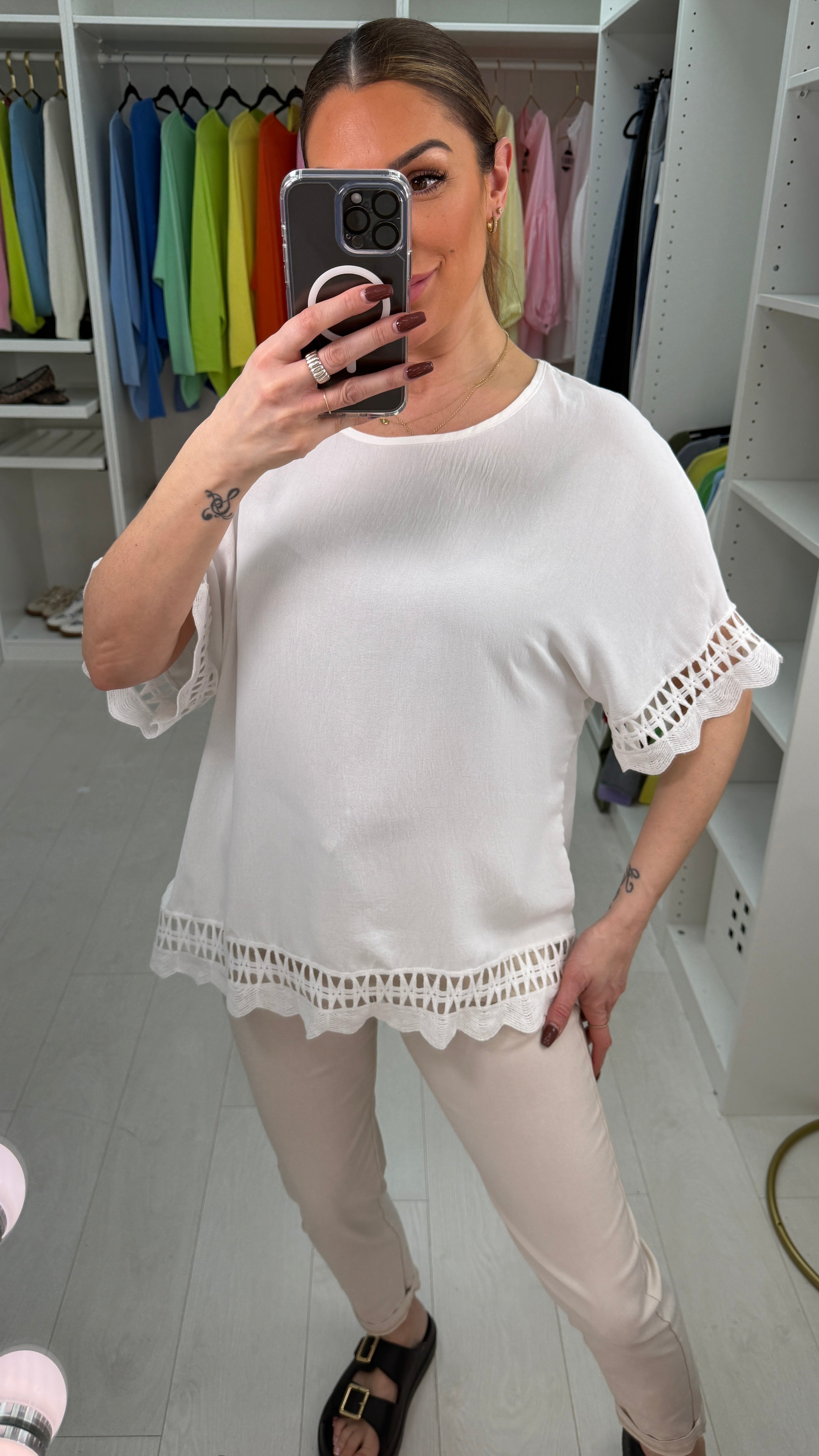 Pennie Plain Detailed Hem Short Sleeve Top