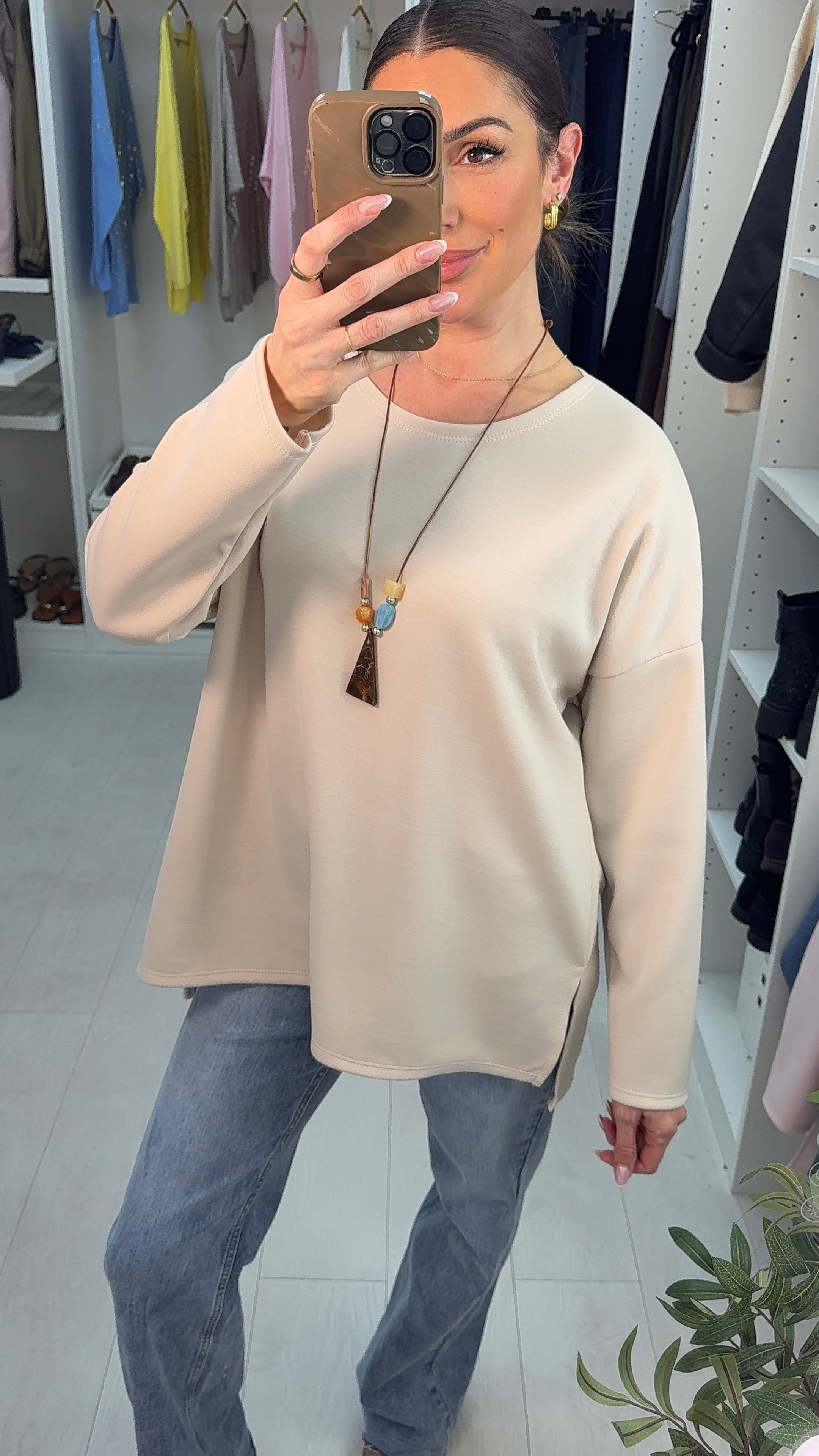 Adalie Plain Necklace Loose Fit Top