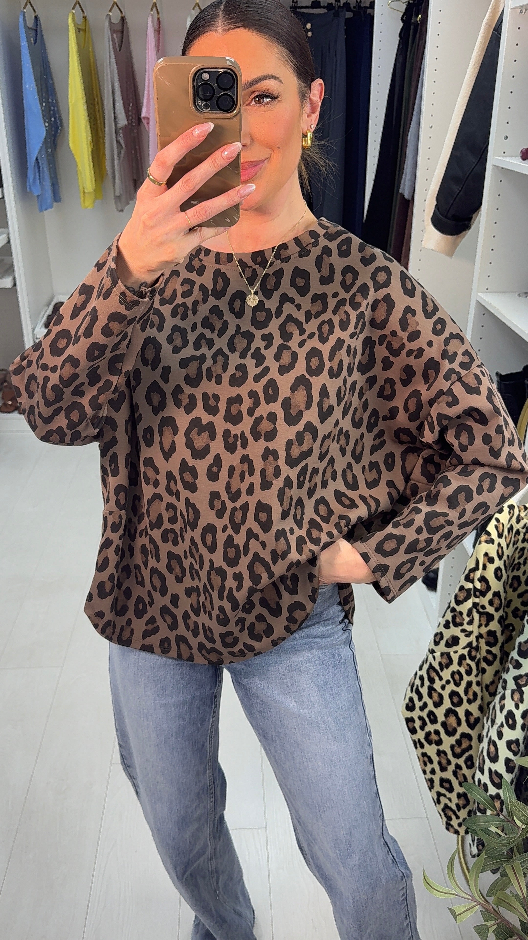 Arietta Leopard Print Loose Fit Sweatshirt