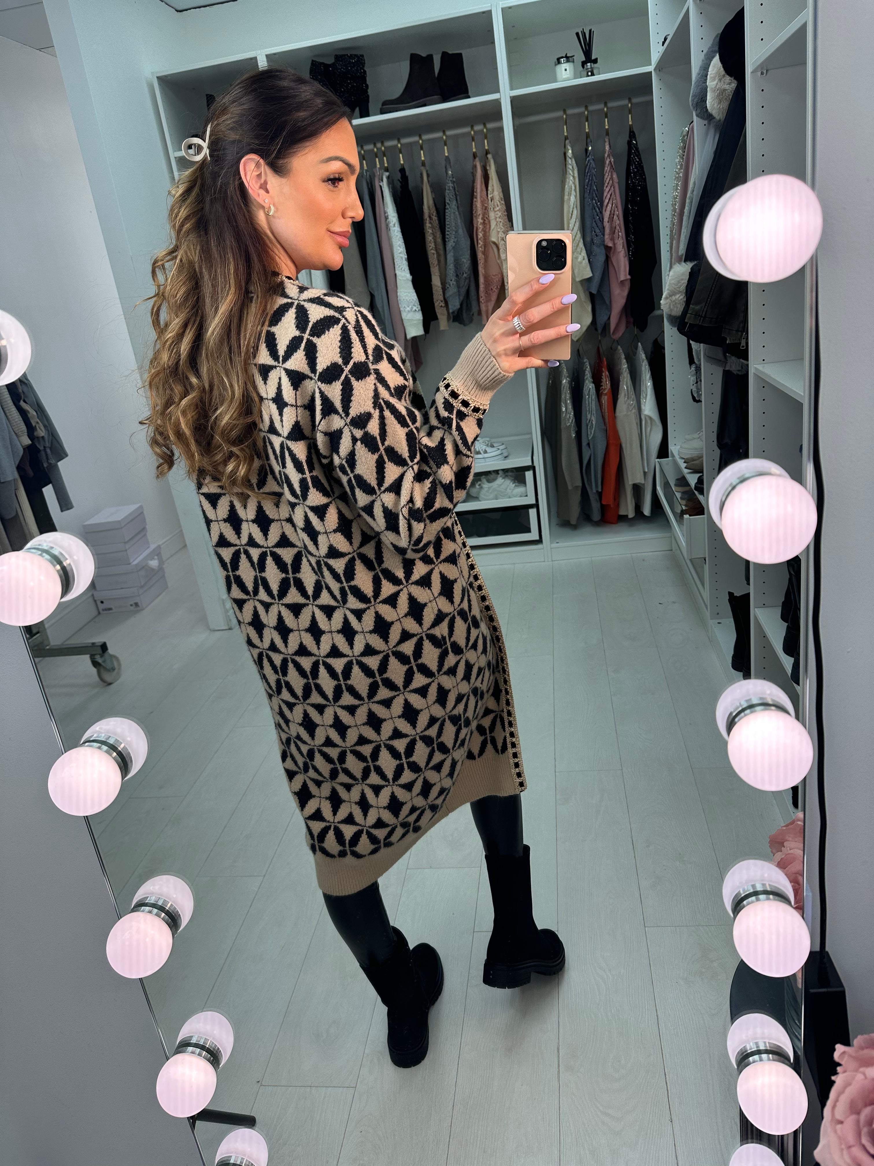 Romee Geometric Pattern Longline Cardigan