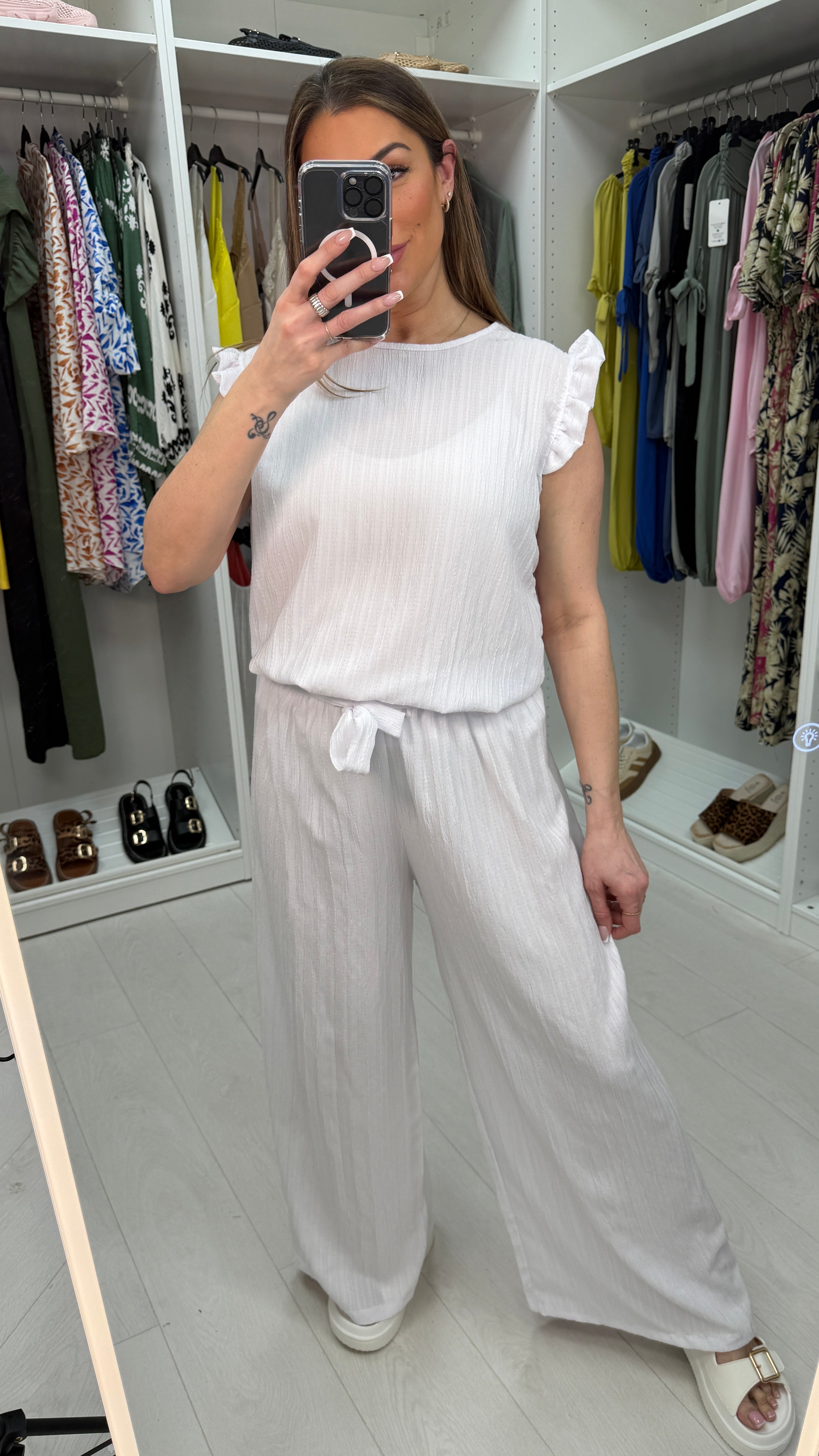 Simonia Frill Shoulder Crepe Co-ord Set