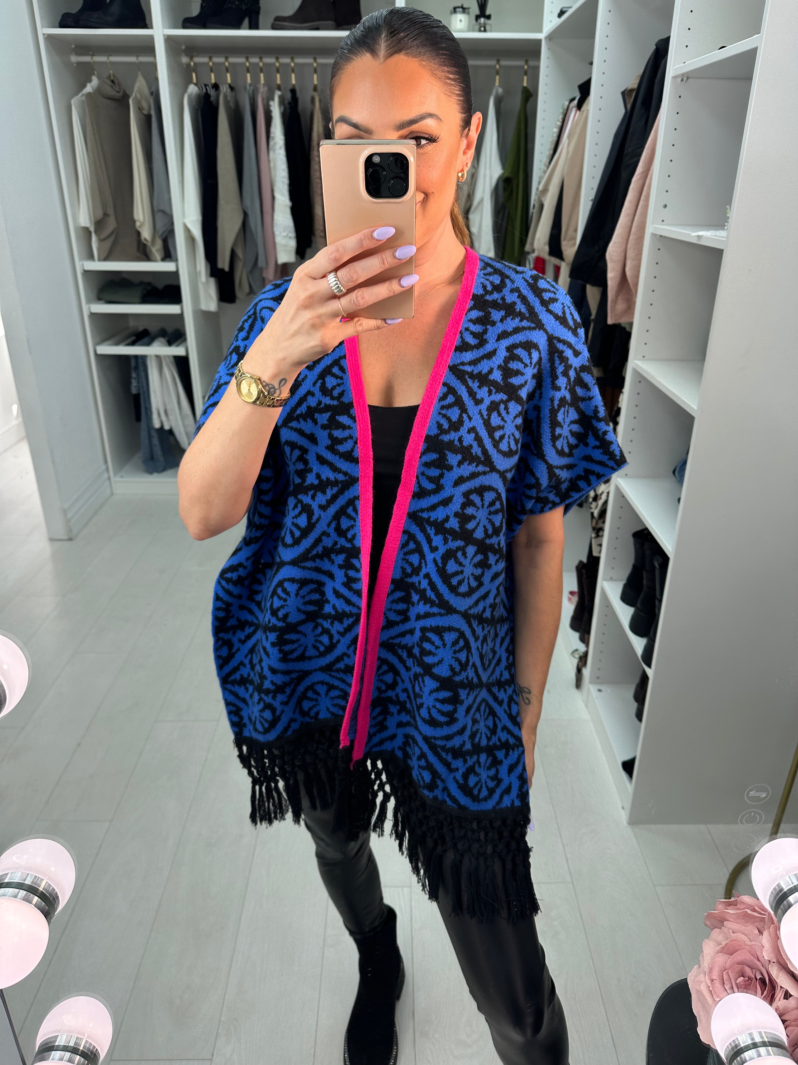 Alan Knitted Tassel Poncho