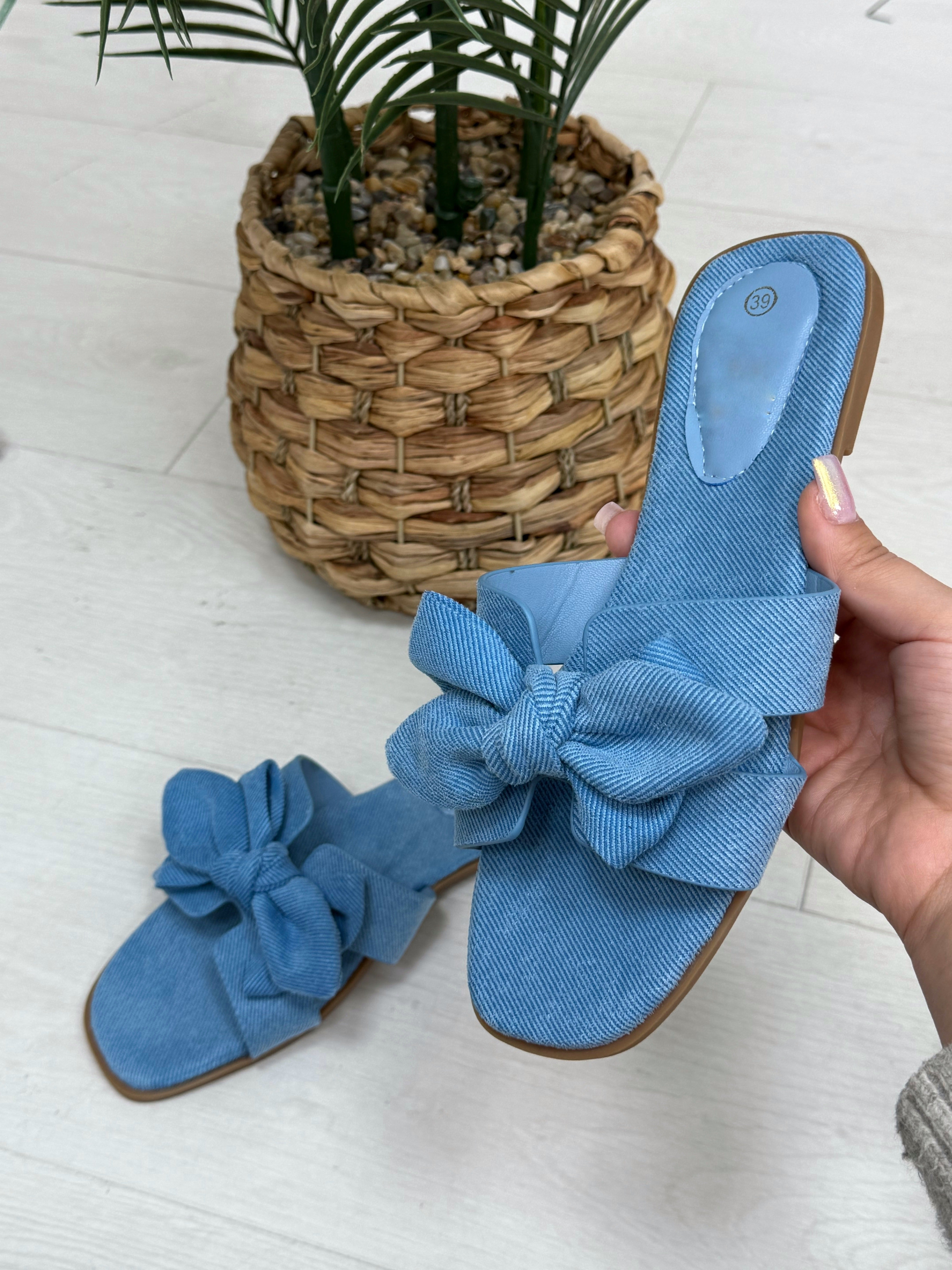 Francine Bow Detailed Flat Sliders