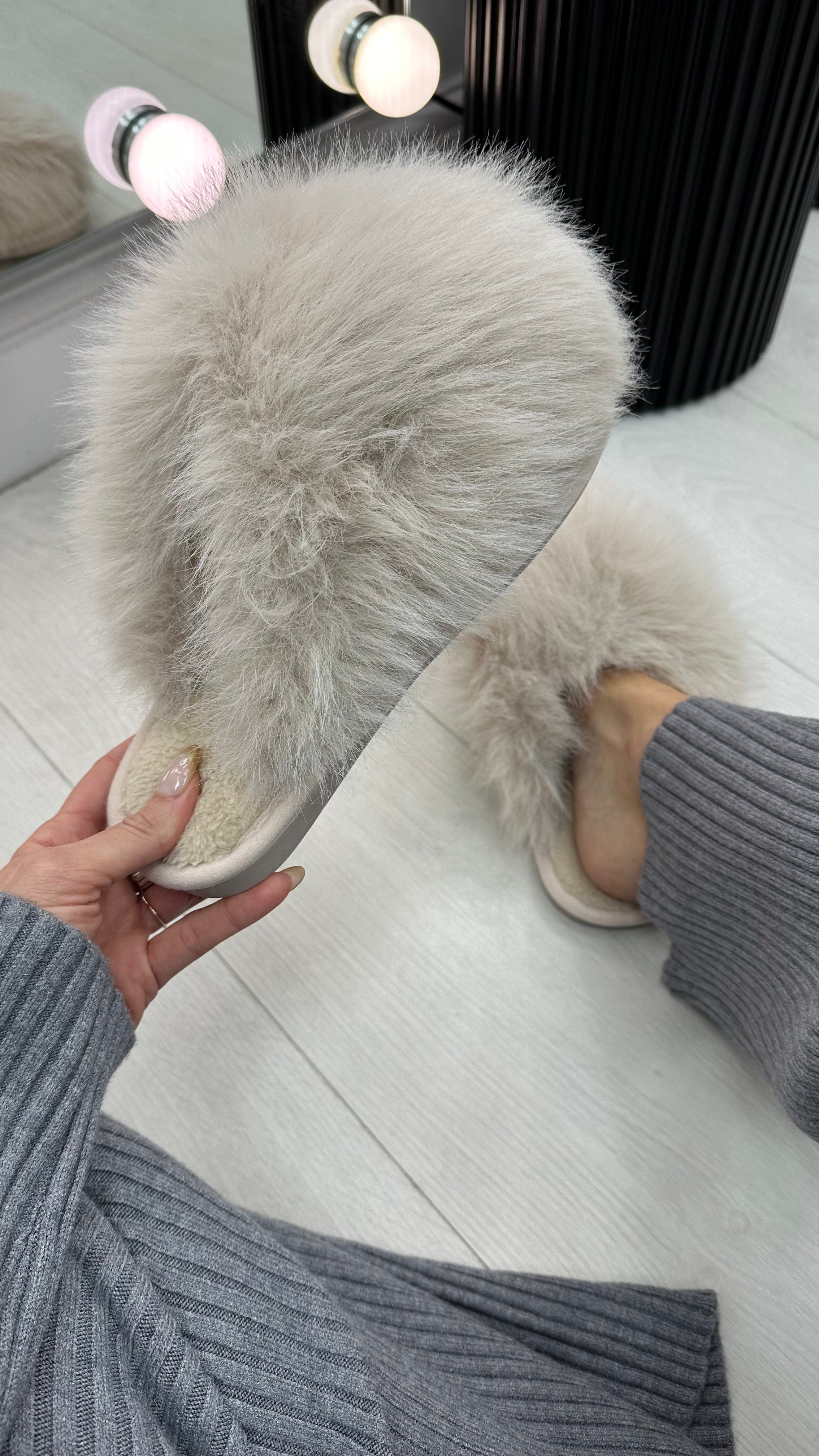 Prisha Faux Fur Fluffy Slippers
