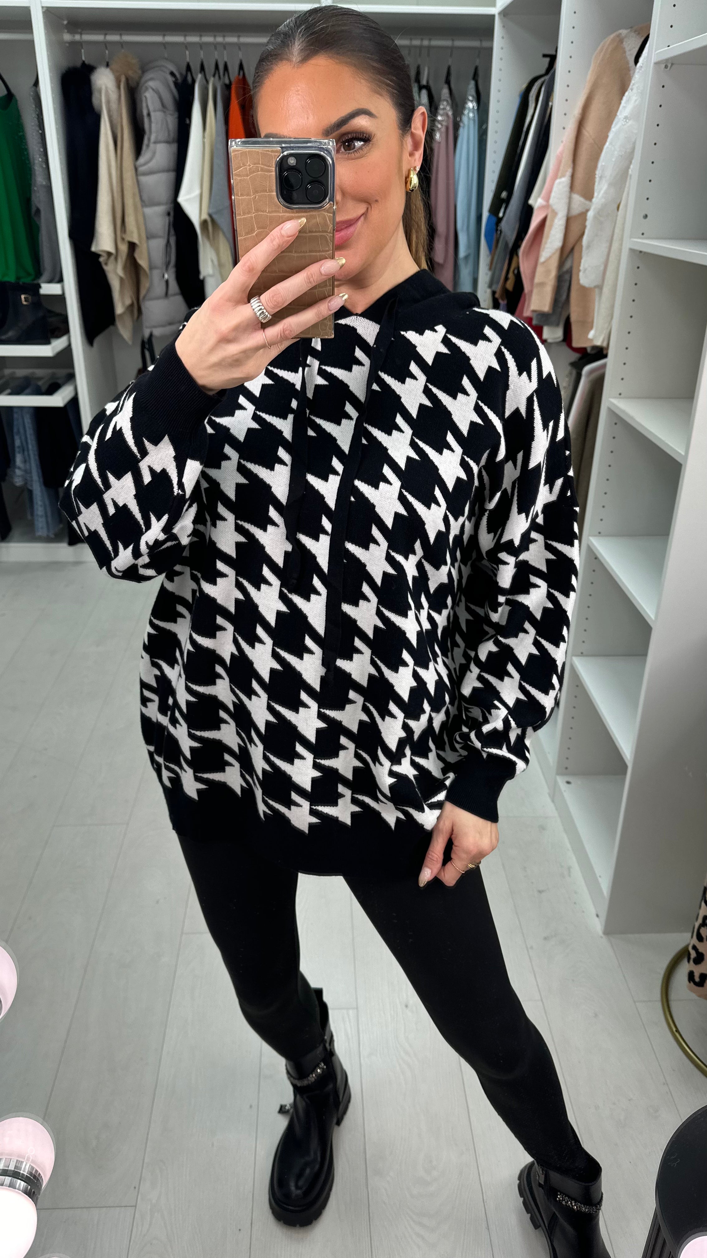 Amrita Dogtooth Super Soft Draw String Hooded Jumper