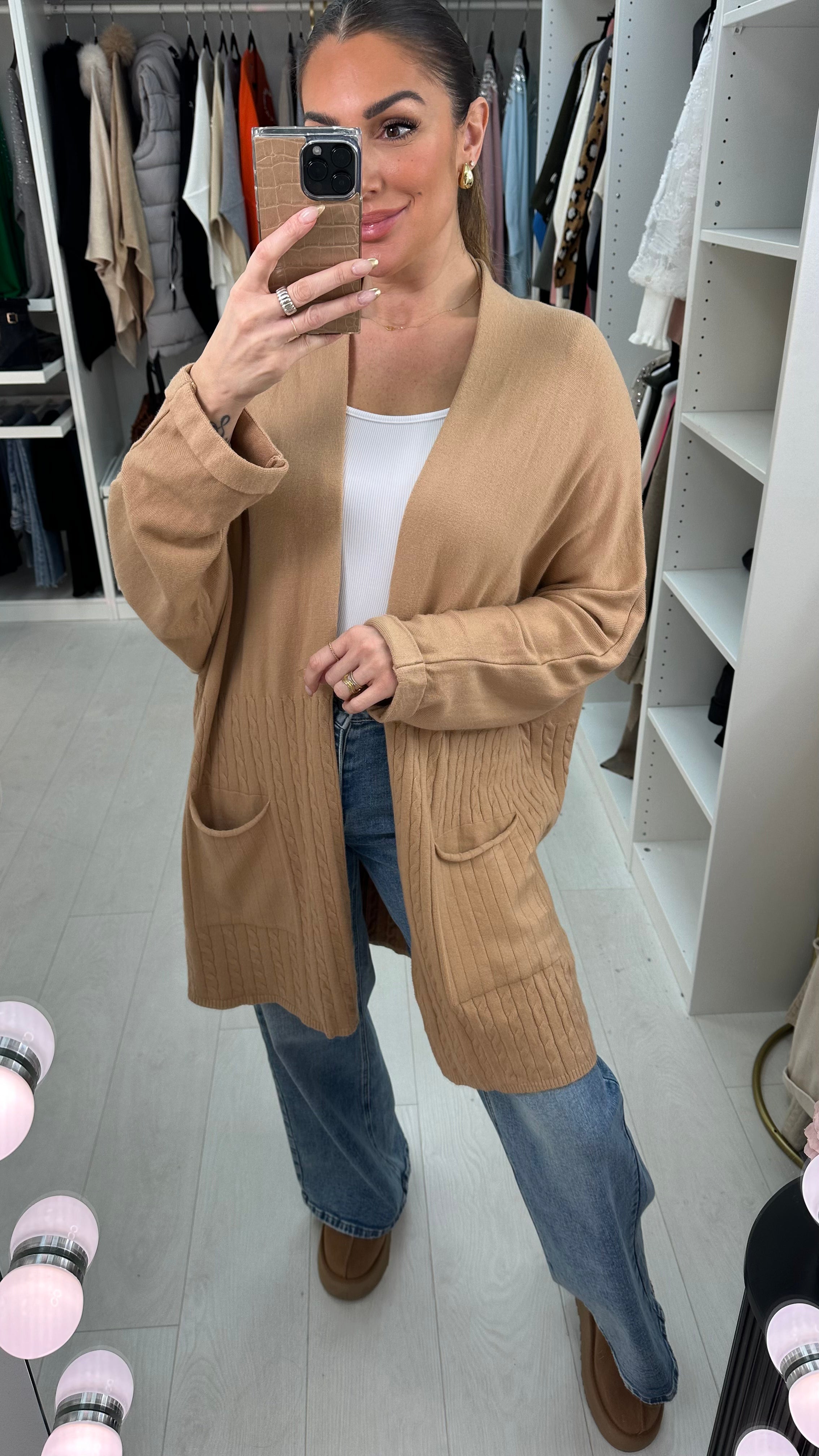 Penelope Cable knit Panel Brooch Cardigan