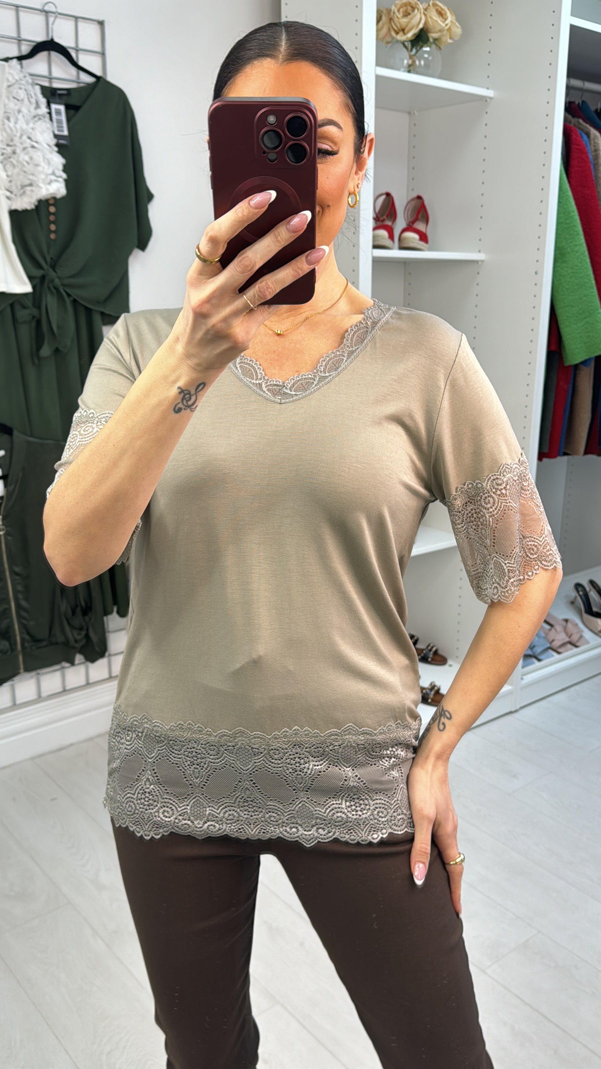 Lola Plain Lace Trim Short Sleeve Top