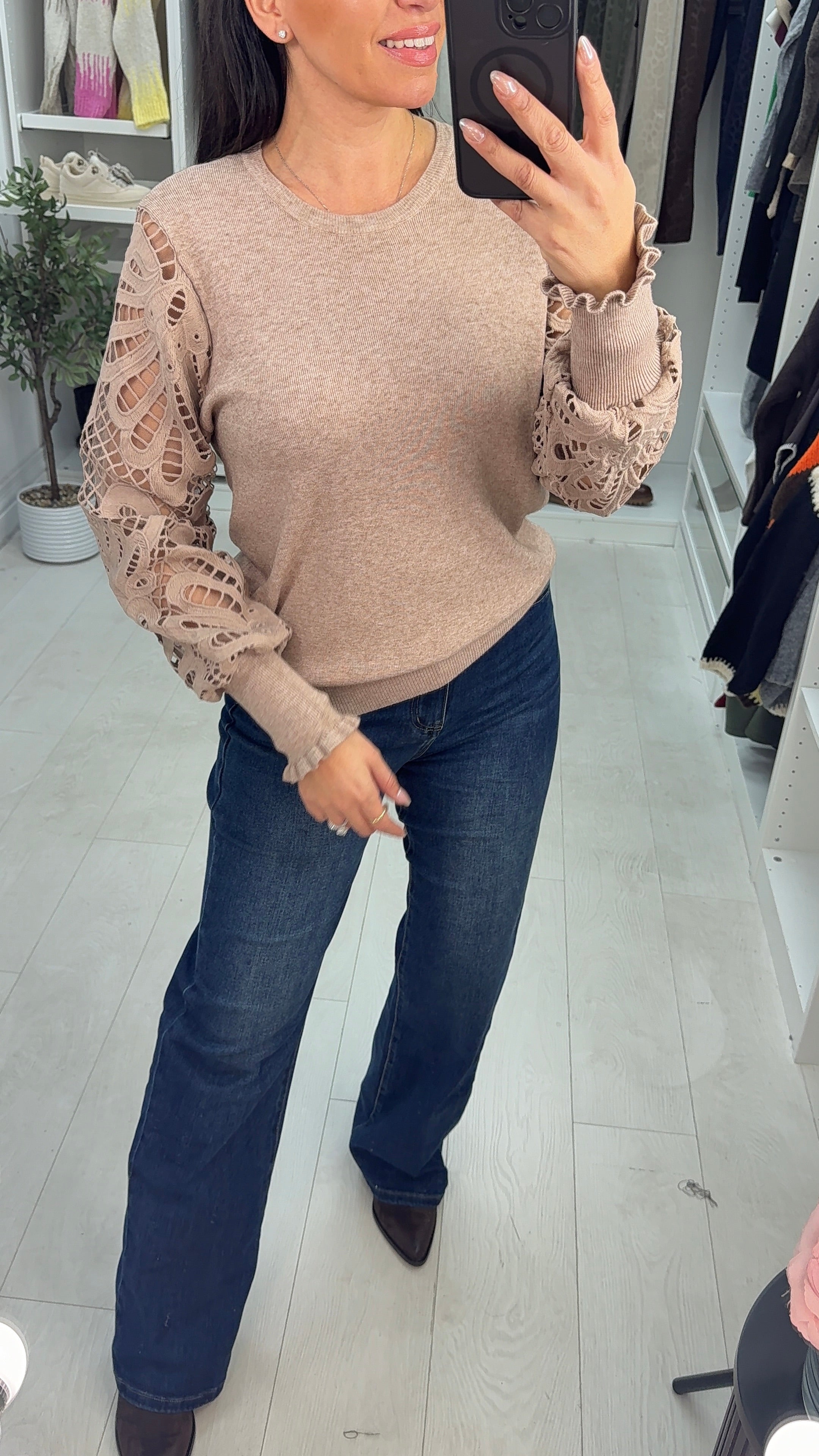 Kandise Floral Lace Sleeves Detailed Jumper