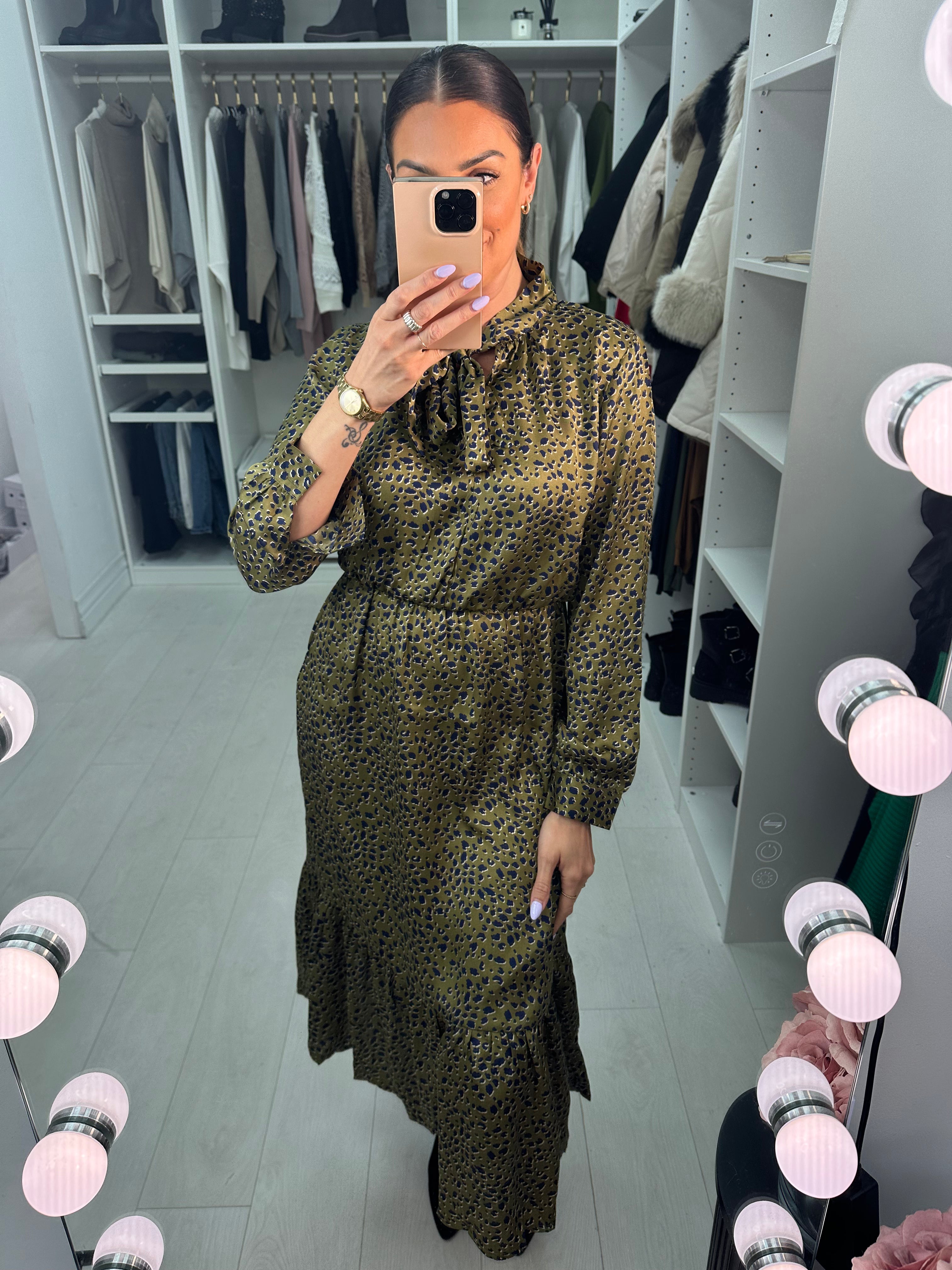 Otille Cheetah Print Tie Bow Tiered Silky Midi Dress