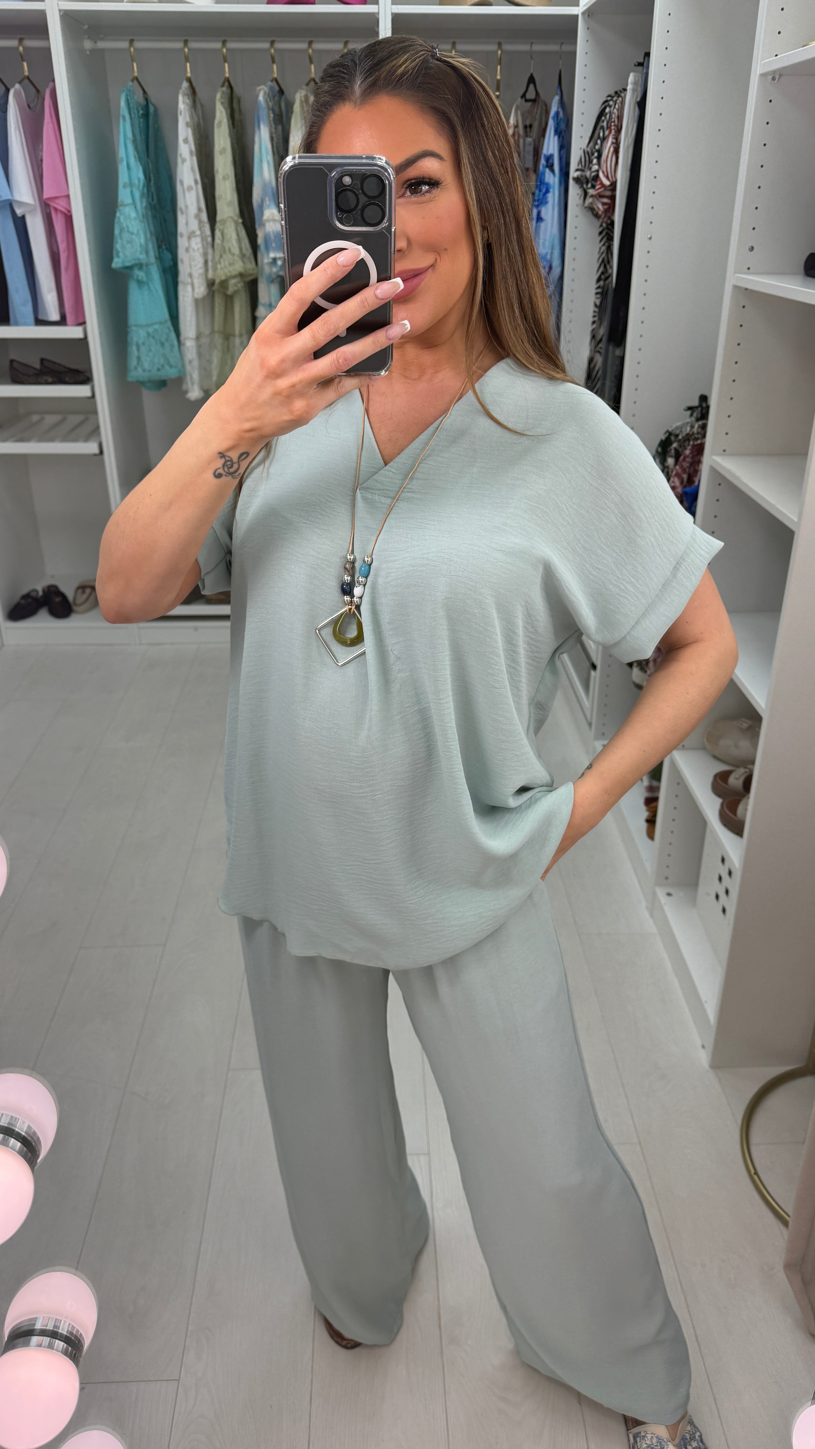 Latisha Plain V Neck Loose Fit Crepe Co-Ord Set