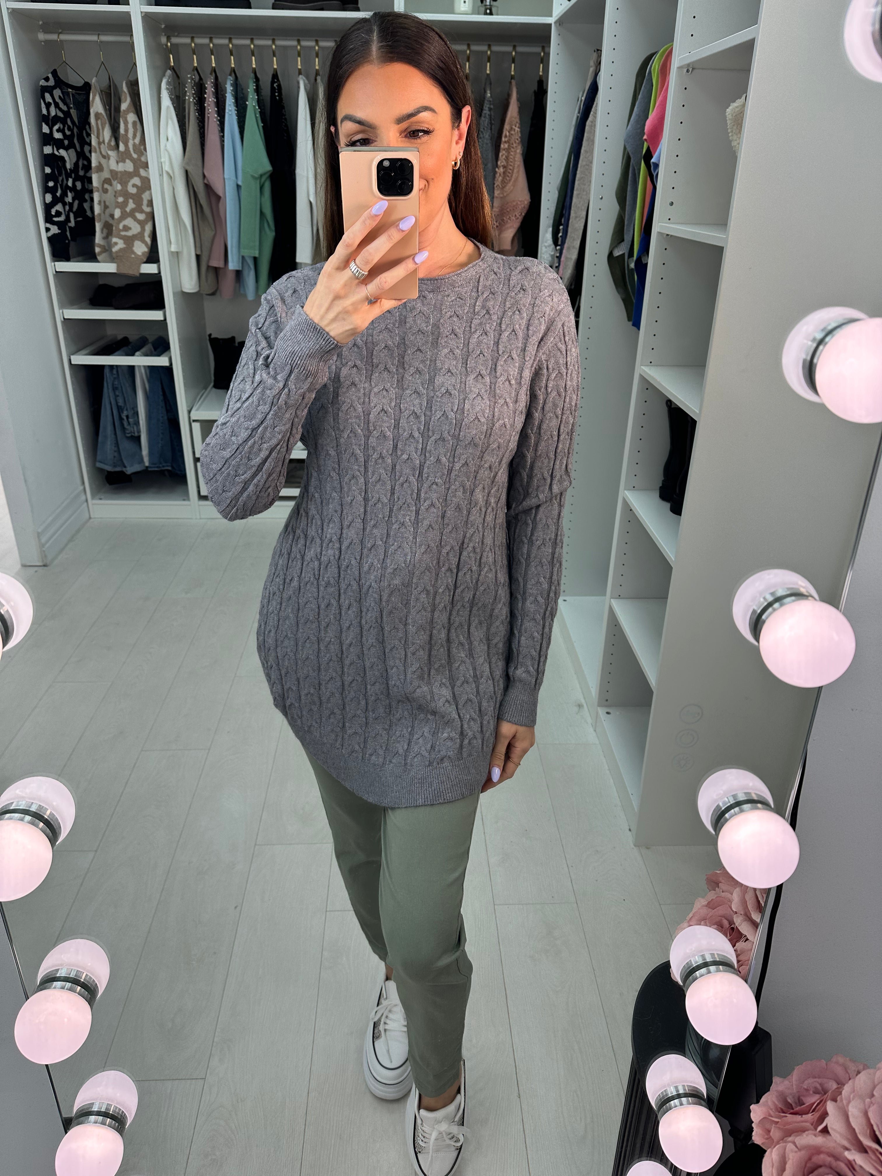 Genesis Curved Hem Cable Knit Jumper