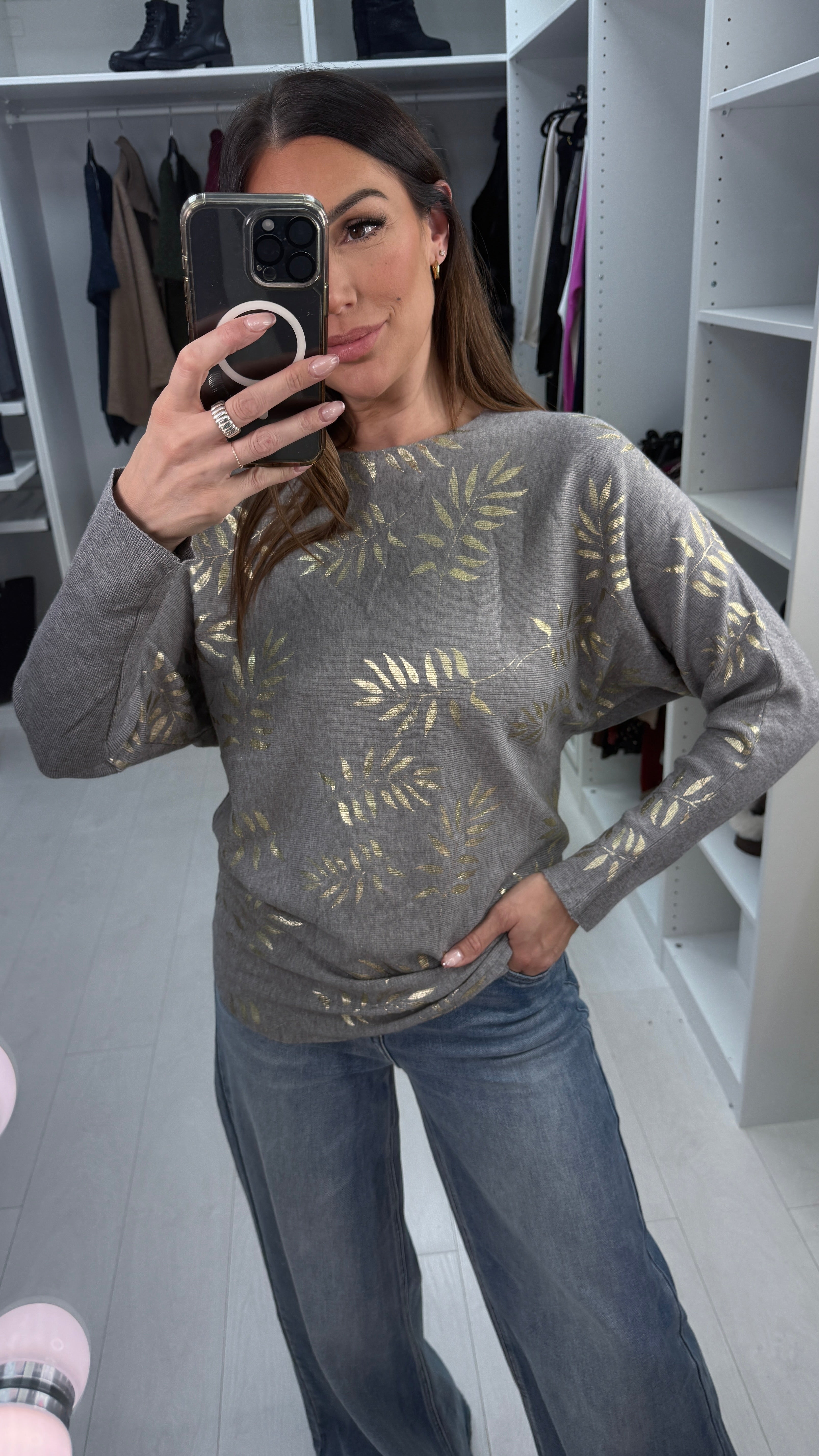 Zerafina Gold Leaf Pattern Knit Jumper