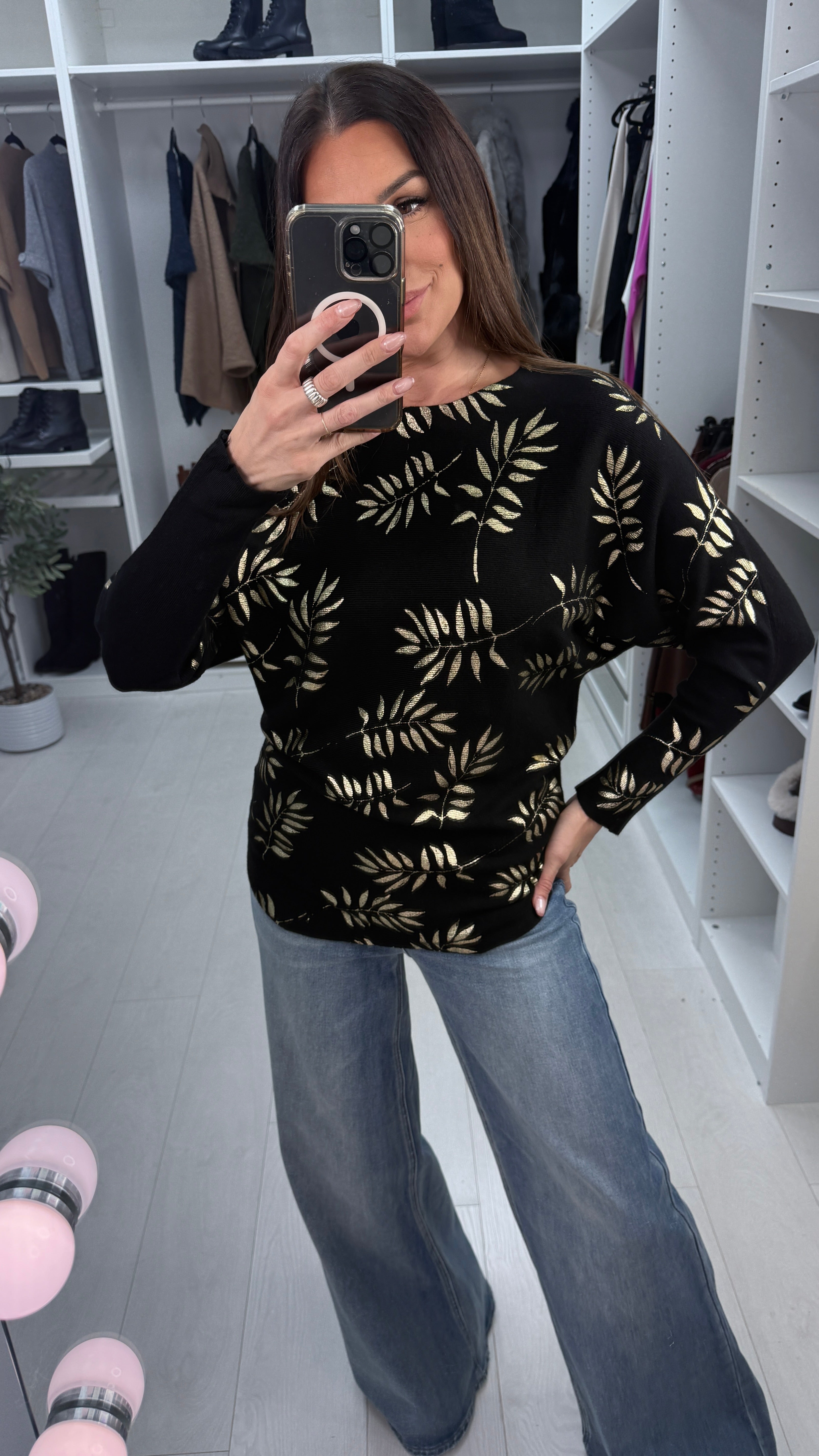 Zerafina Gold Leaf Pattern Knit Jumper