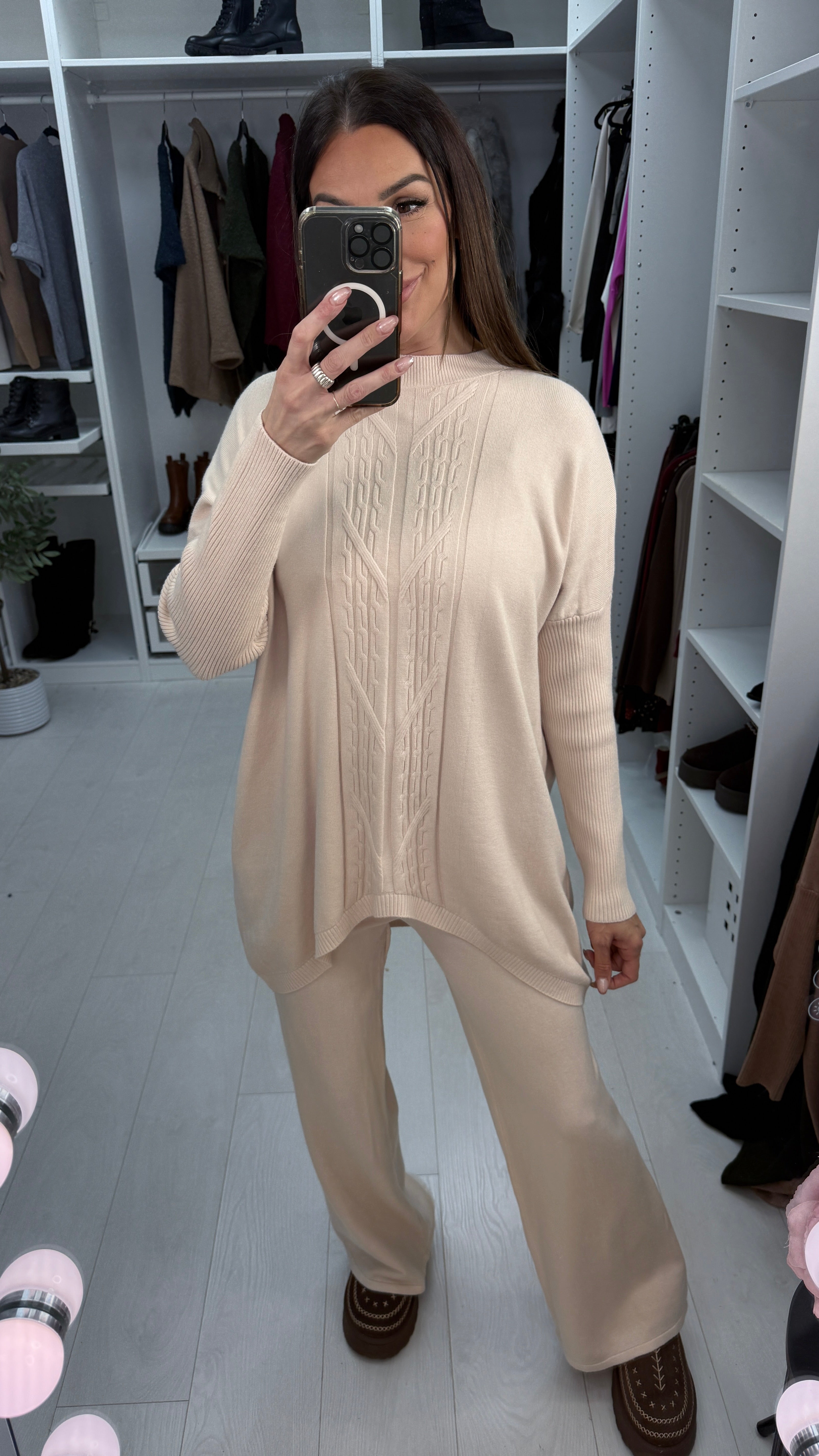 Zelda Plain Textured Detailed Loose Fit Loungewear Set