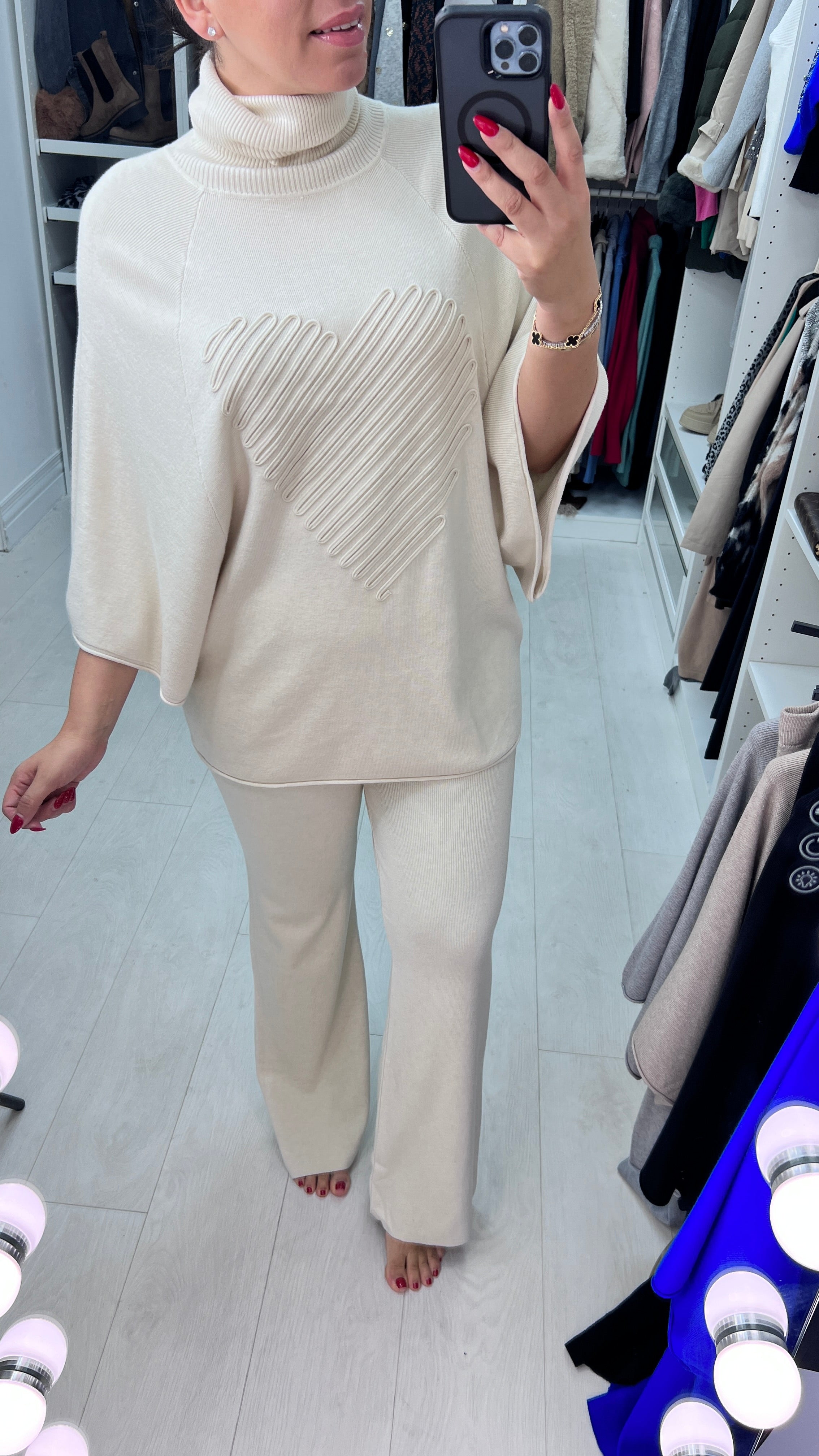 Kali Swirl Heart Knit Loungewear Set