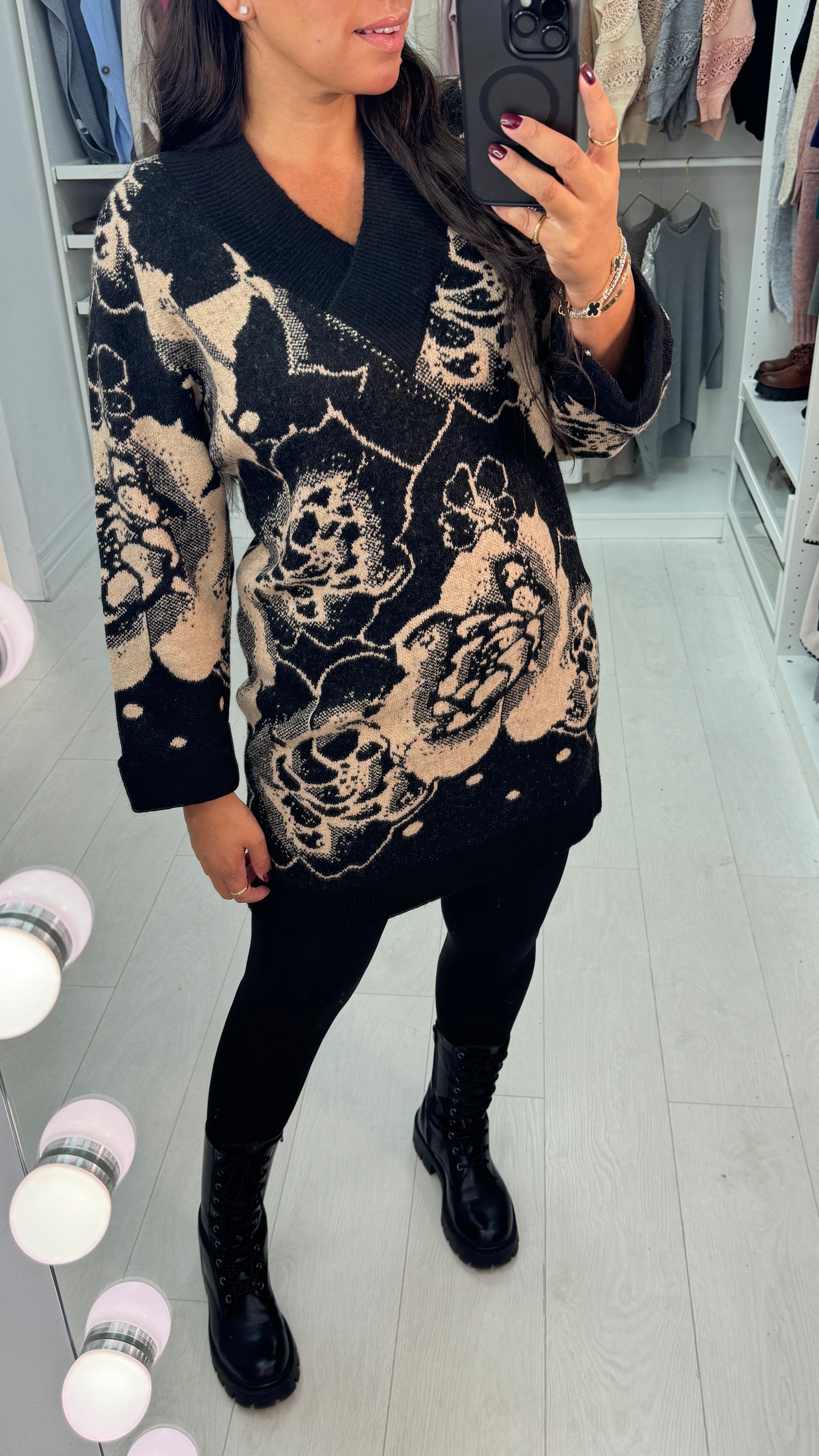 Haylie Flower Pattern V-Neck Longline Jumper