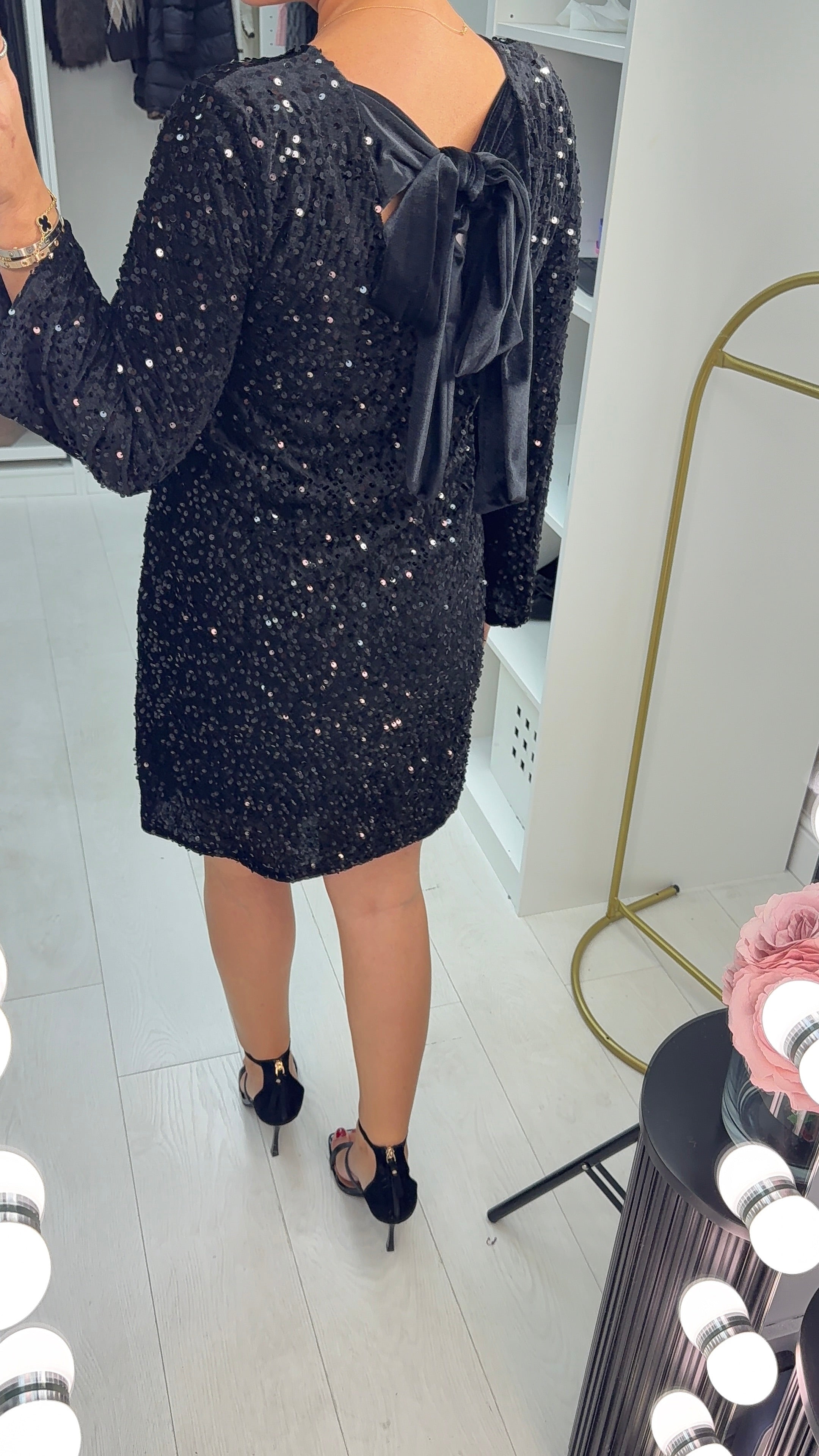 Lisana Sequin Embellished Bow Back Midi Dress