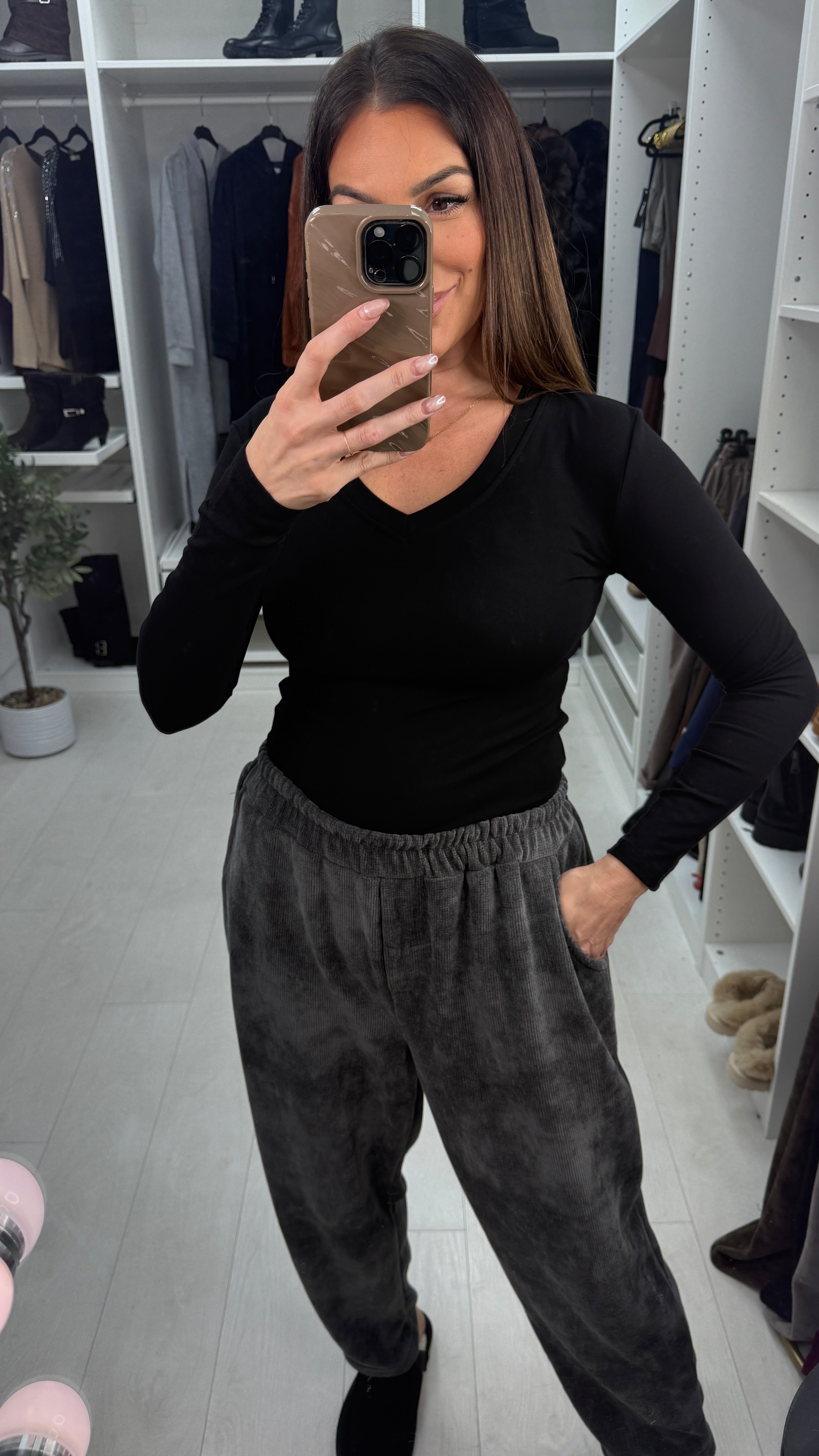 Freddie Plain V Neck Long Sleeve Basic Top