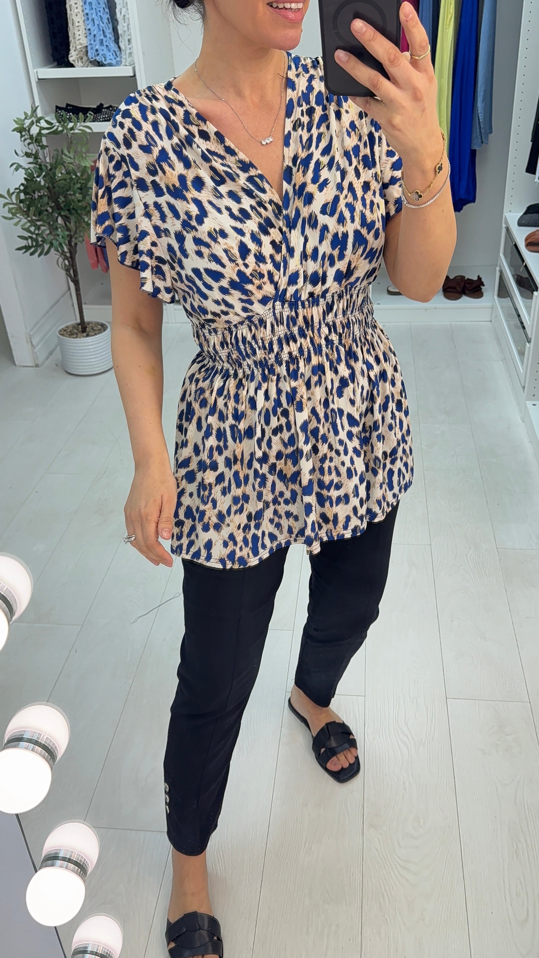 Calliope Leopard Print Magic Stretch Top