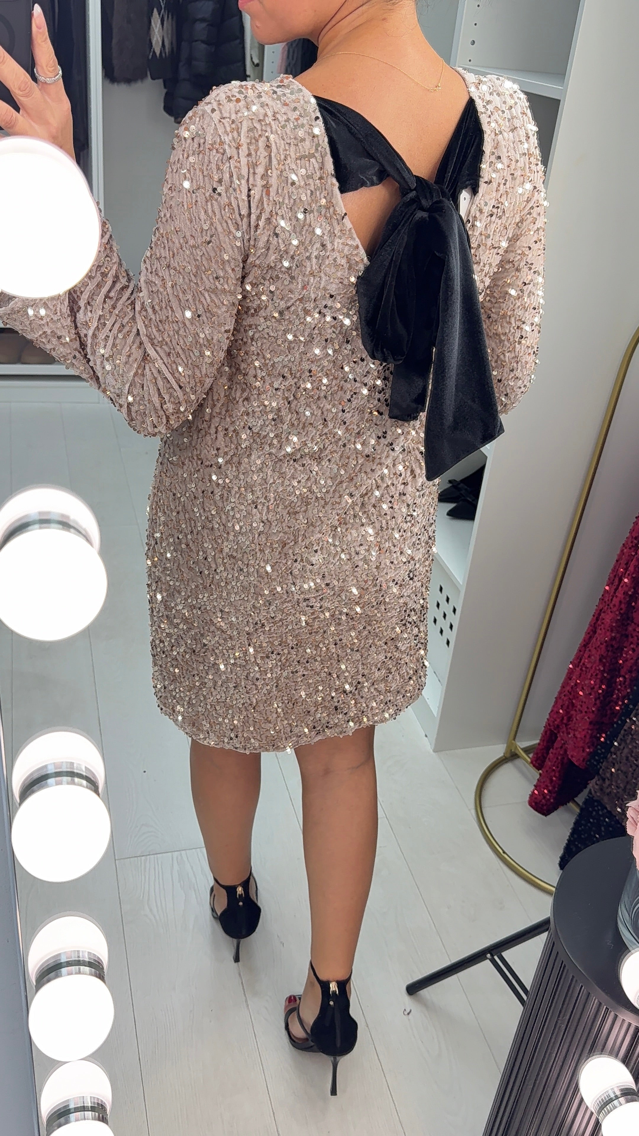 Lisana Sequin Embellished Bow Back Midi Dress