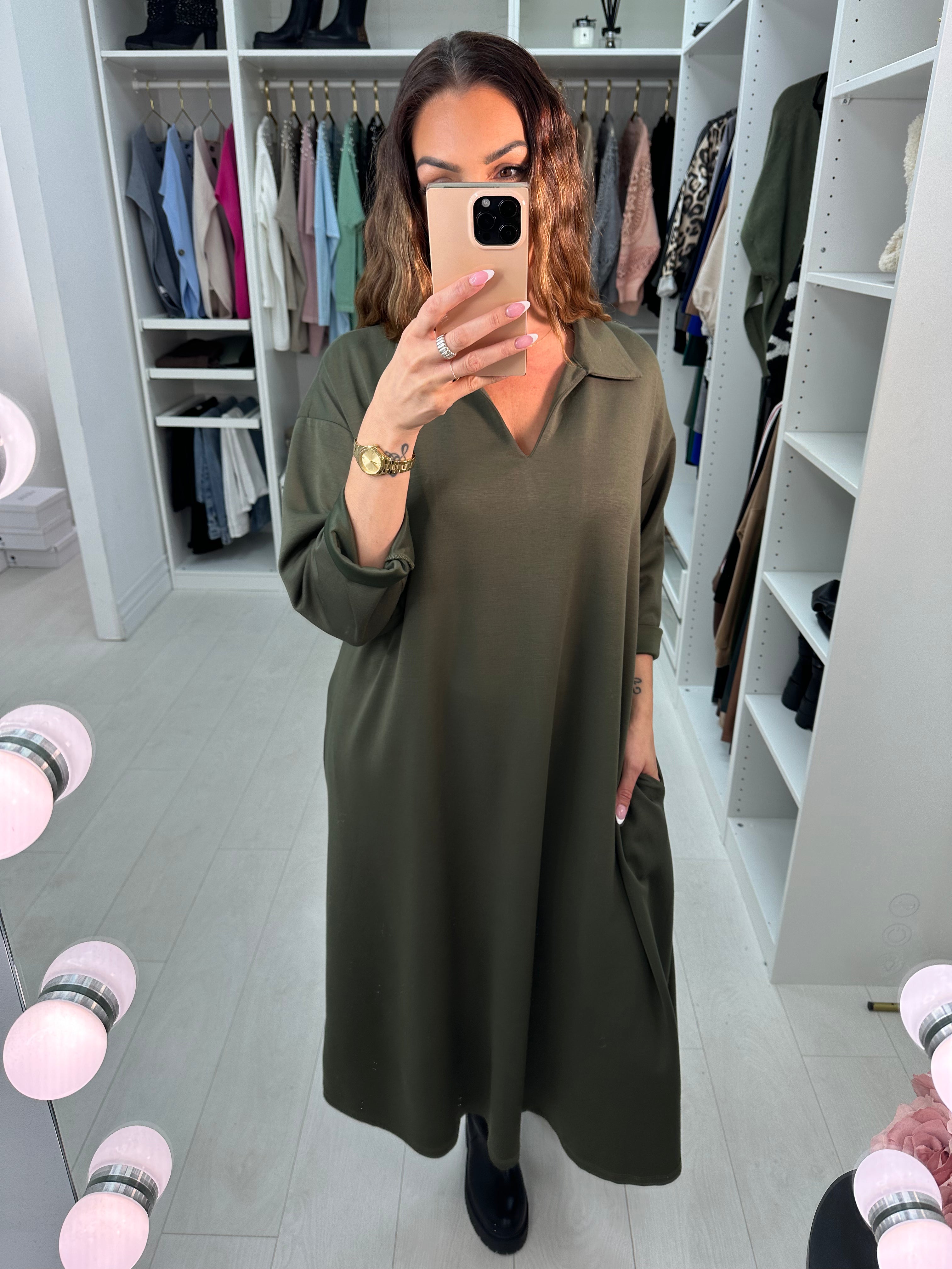 Cosette Plain Collar Trapeze Maxi Dress