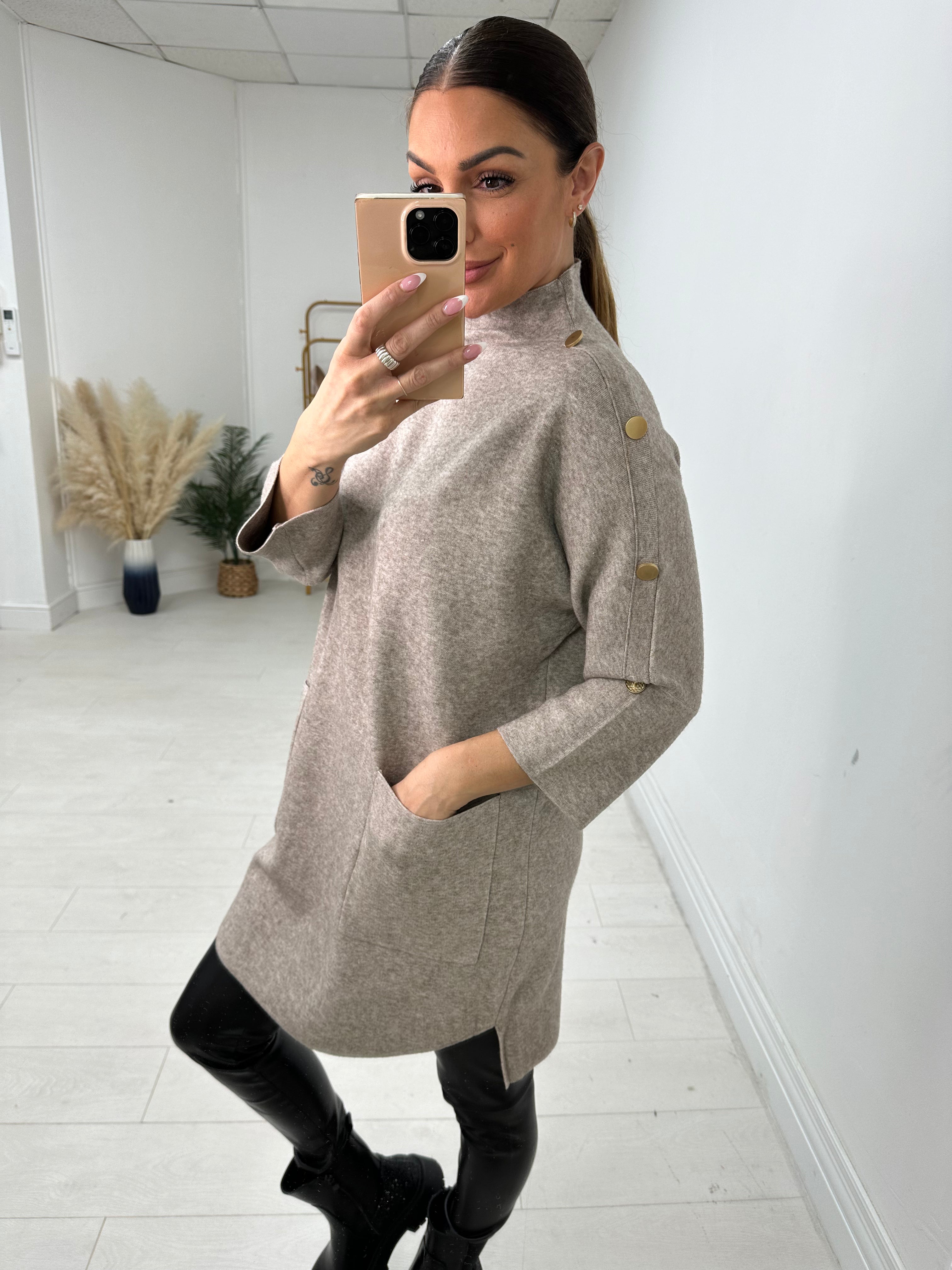 Vivian Button Detailed Longline Jumper