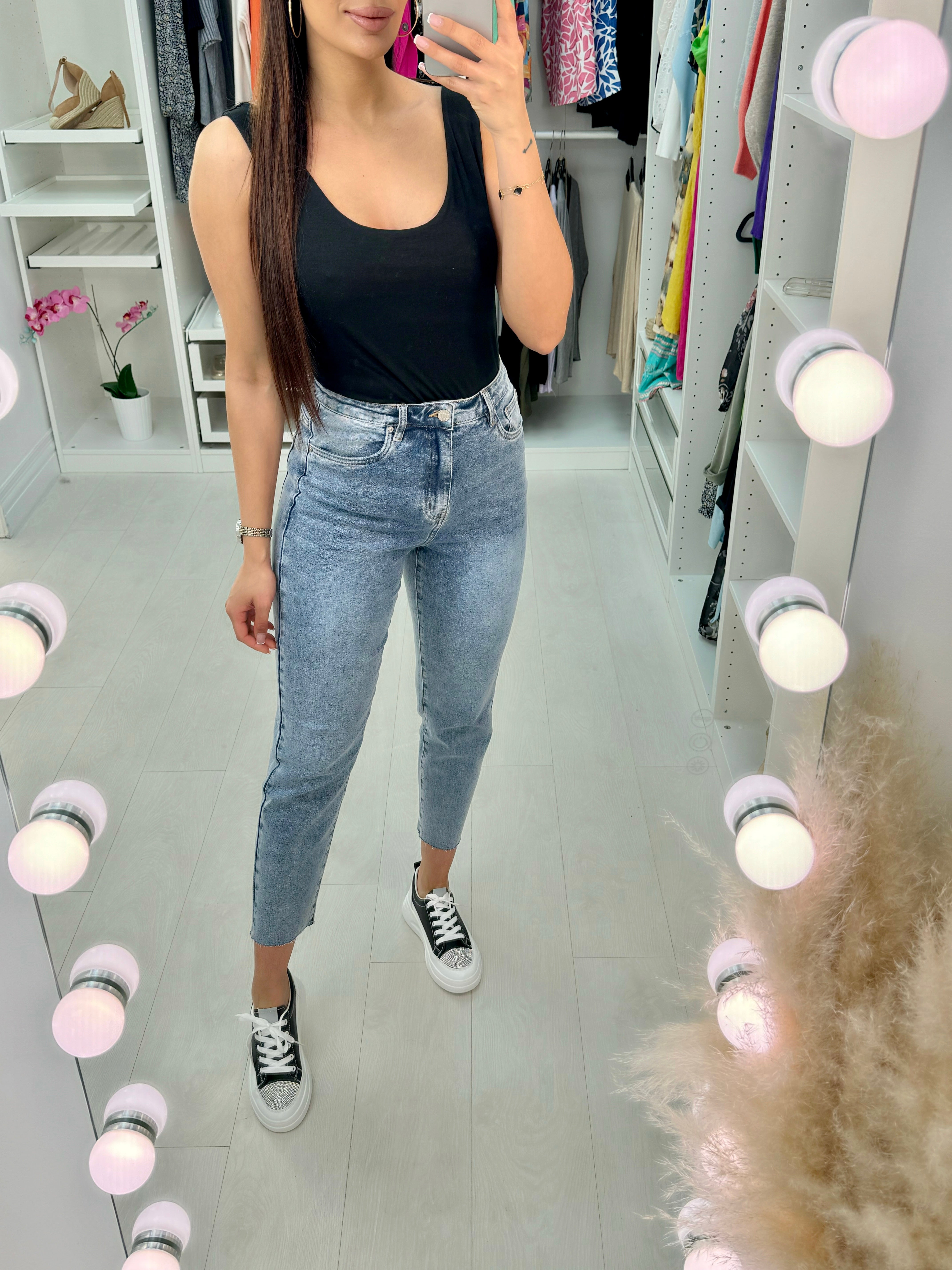 Enzo Light Blue Wash Mum Jeans