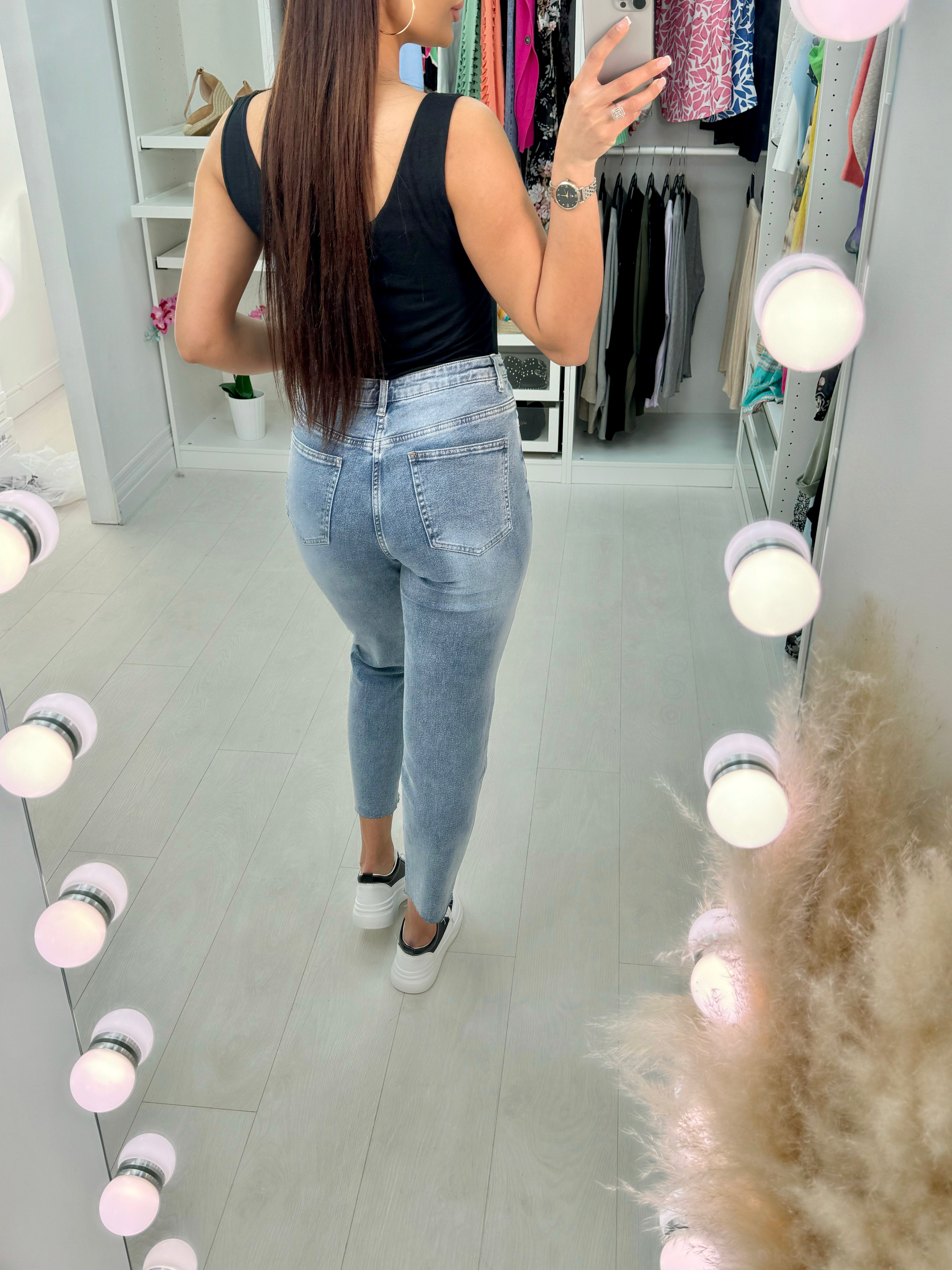 Enzo Light Blue Wash Mum Jeans