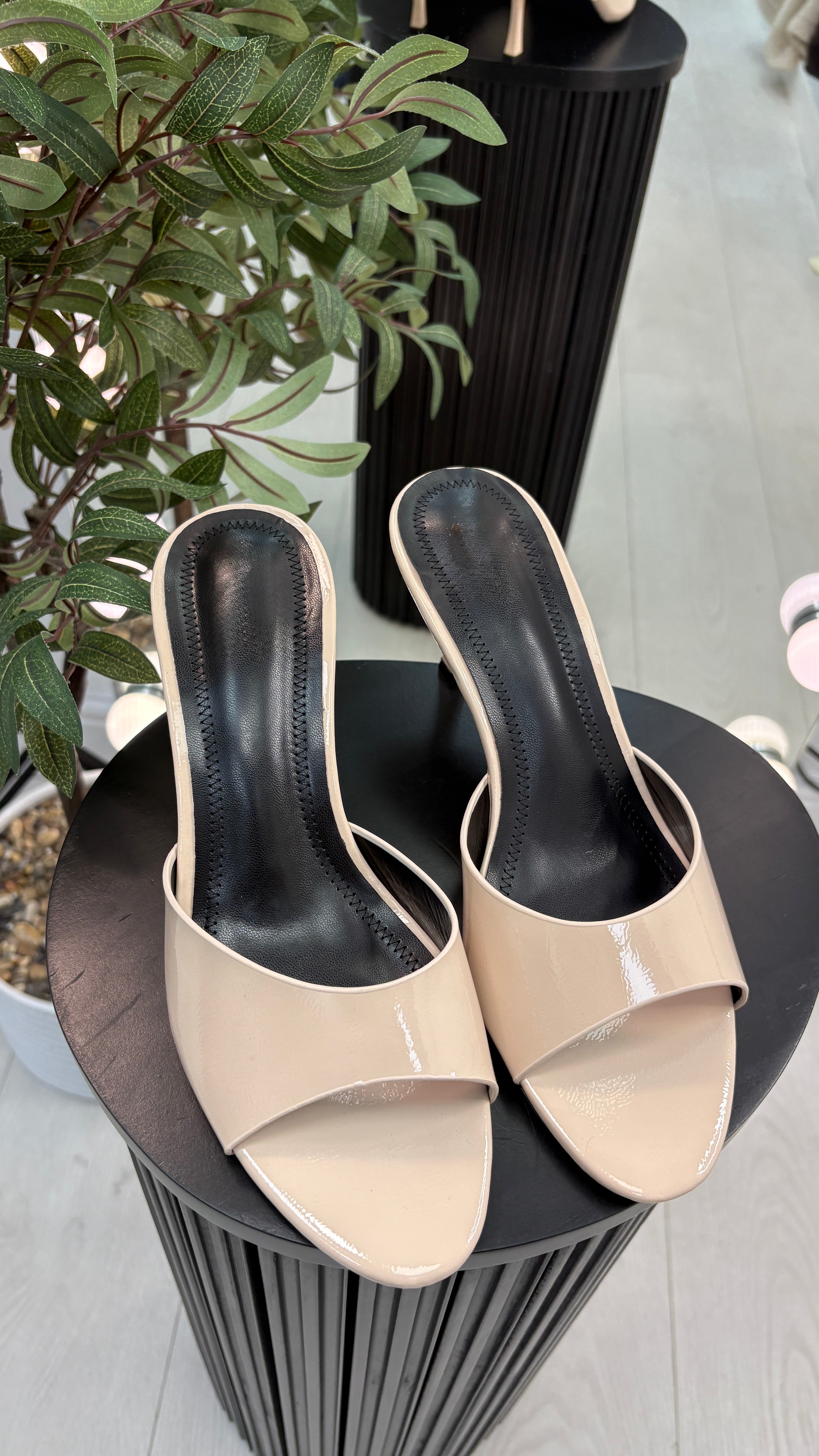 Kailey PU Open Toe Kitten Heel Mules