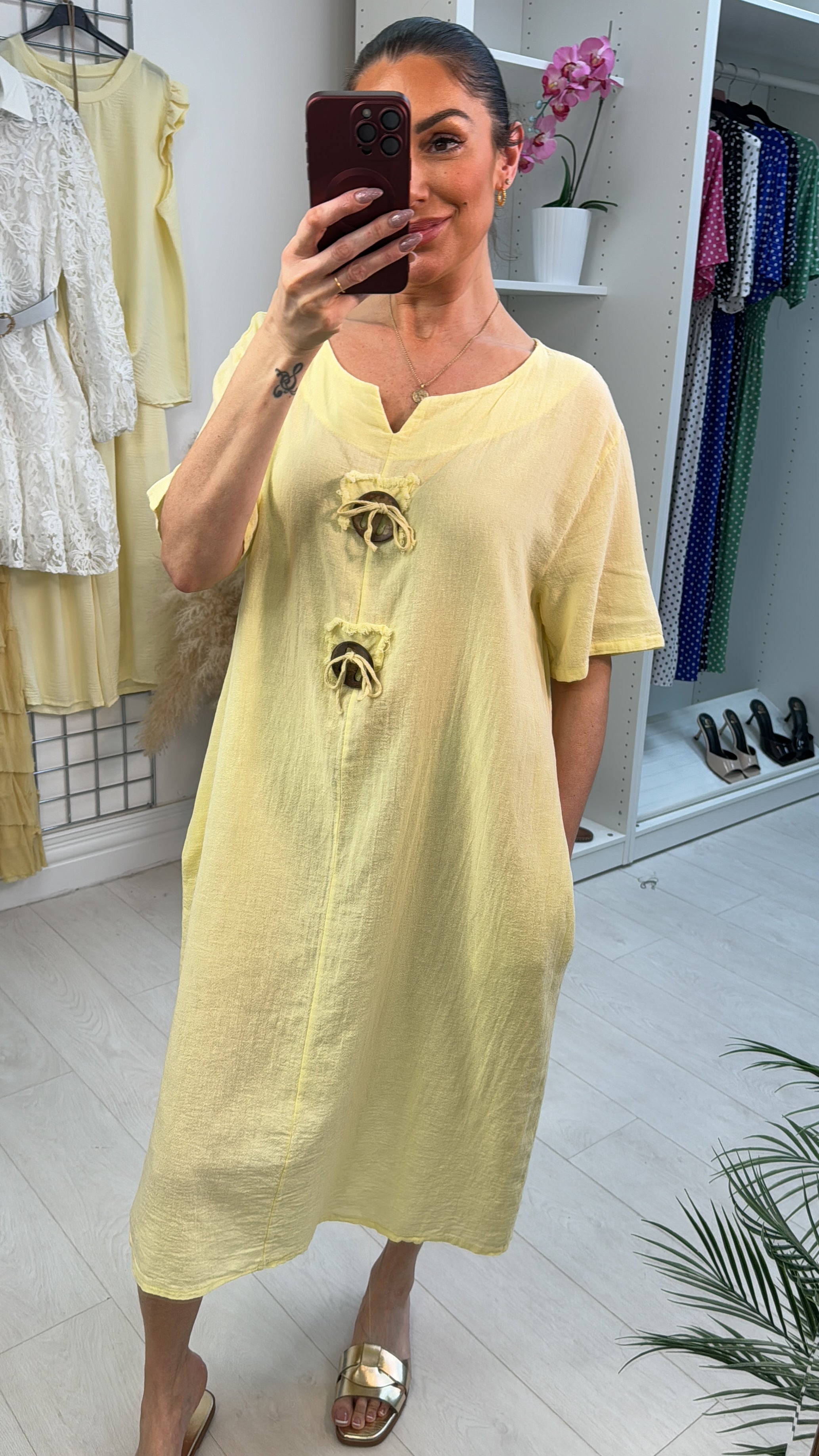 Sareena Plain Button Detailed Loose Fit Midi Dress