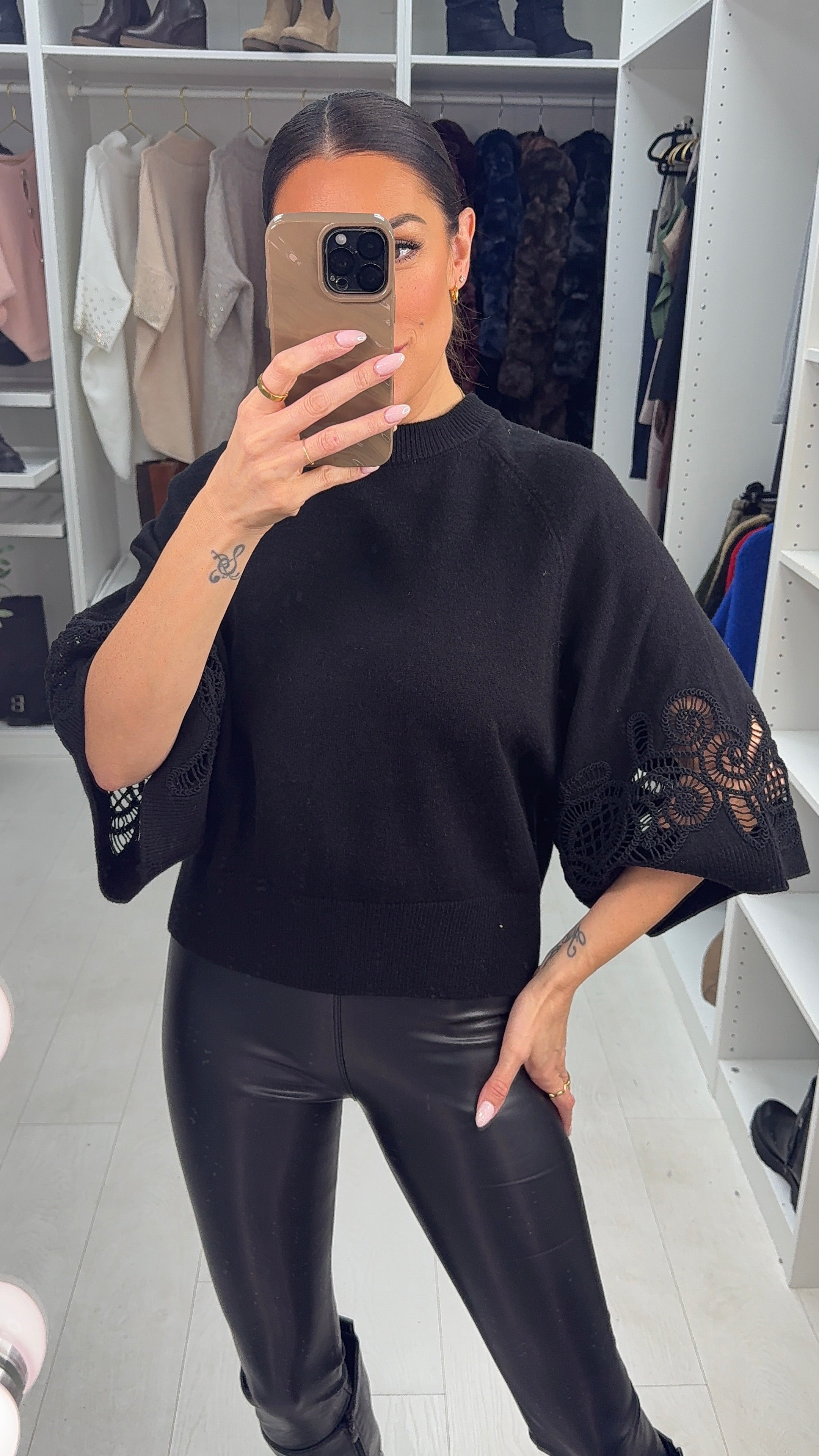 Oritsa Plain Crochet Detailed Sleeve Jumper