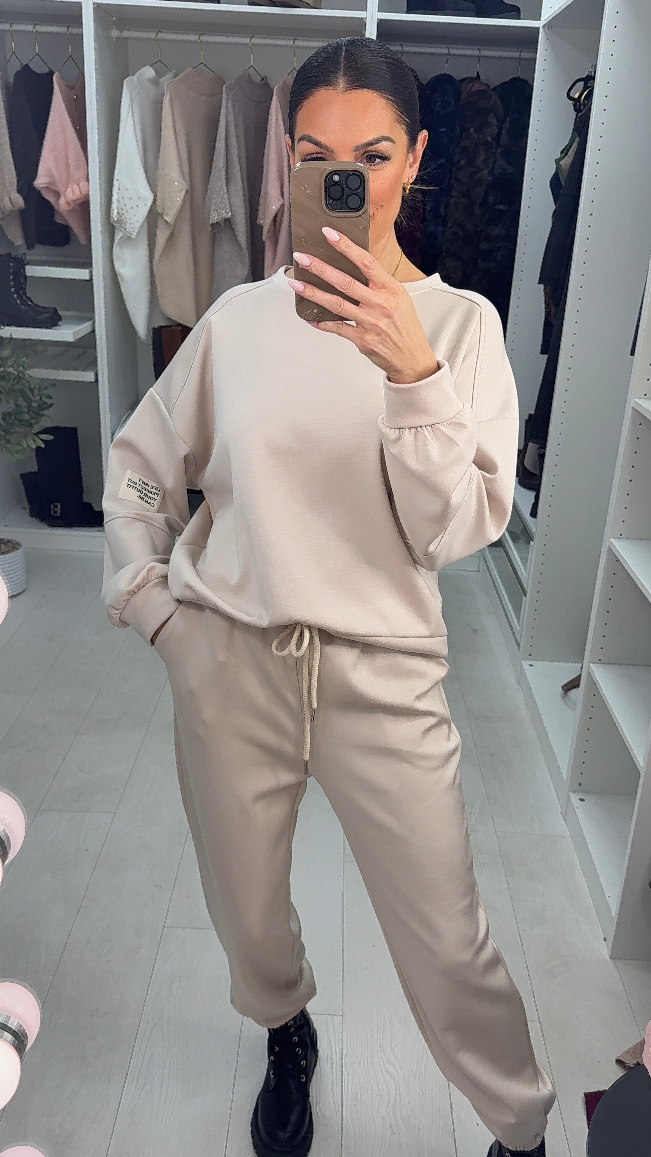 Kingston Plain Sweatshirt And Jogger Set