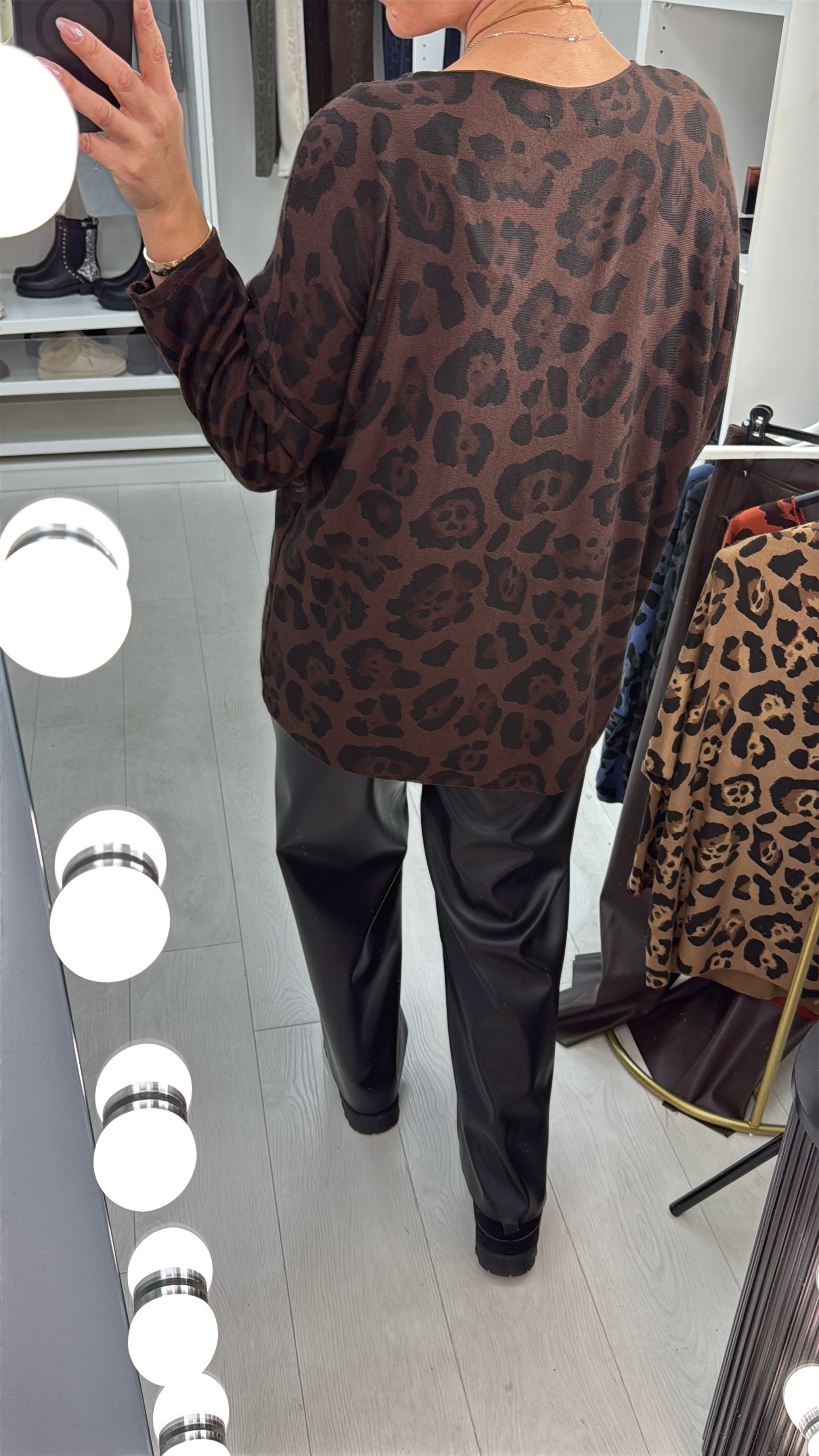 Zina Leopard Print Necklace Thin Knit Jumper