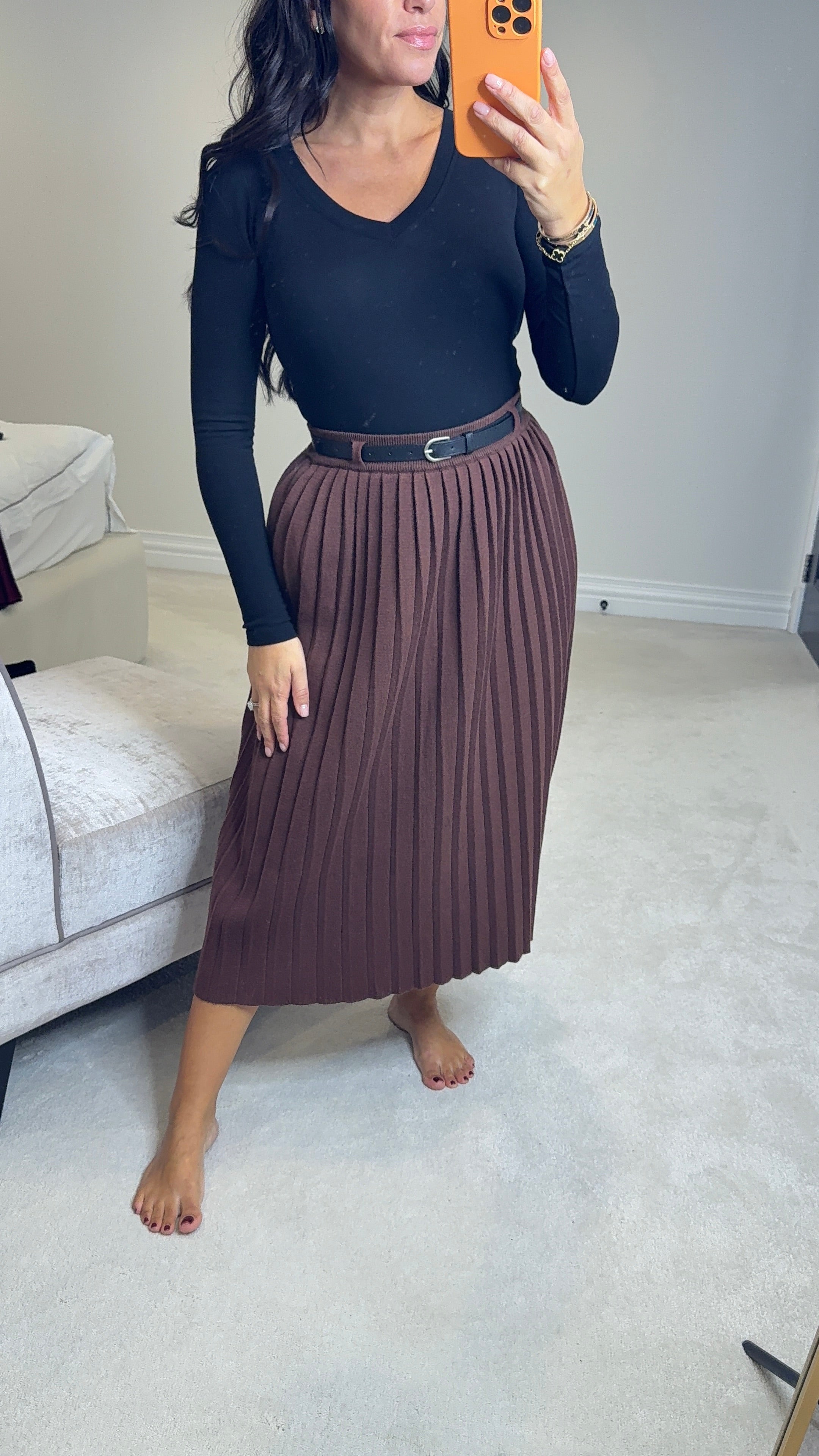 Tanni Plain Pleated Knit Midi Skirt