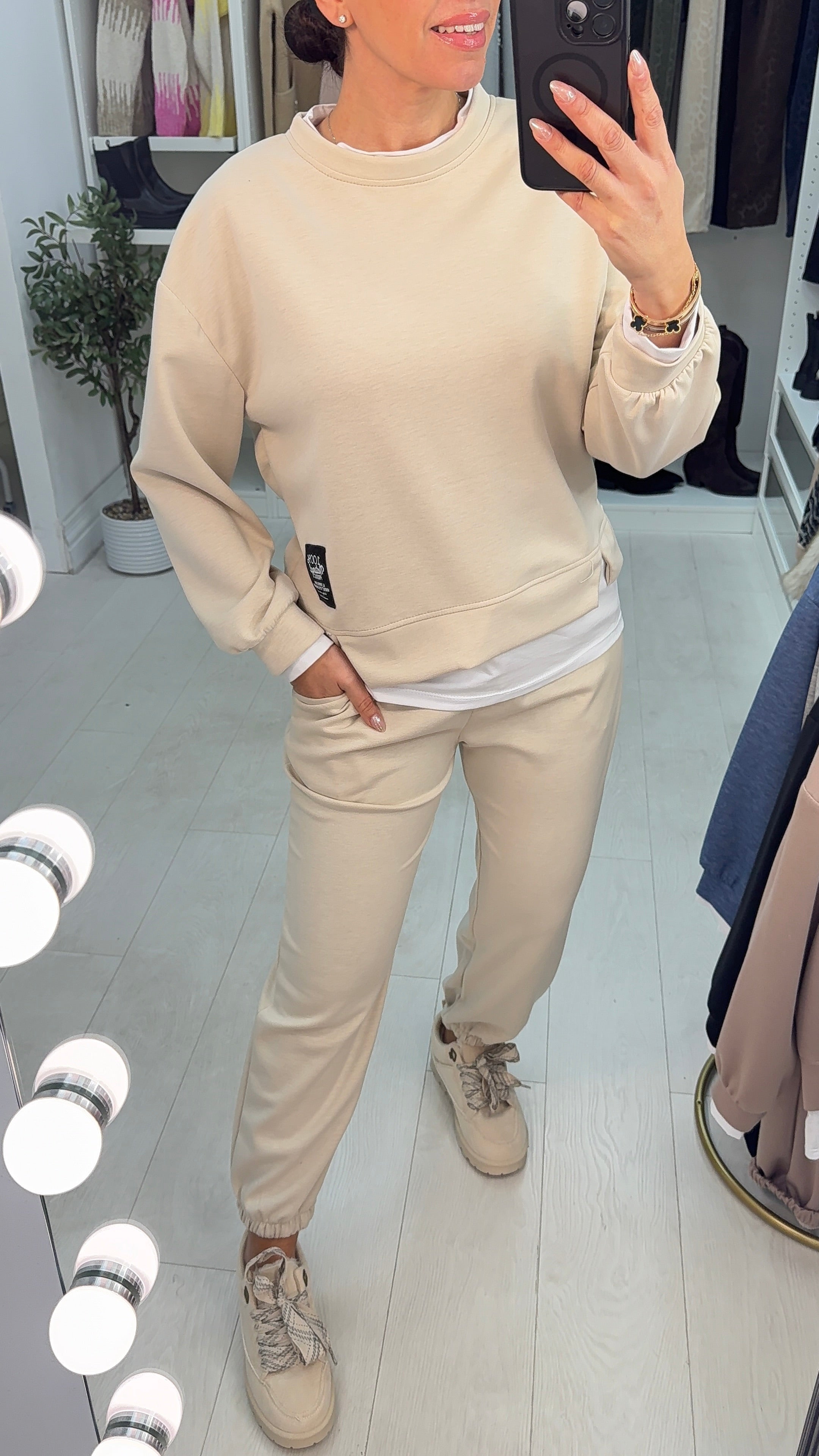 Paxton Plain Sweatshirt And Joggers Set